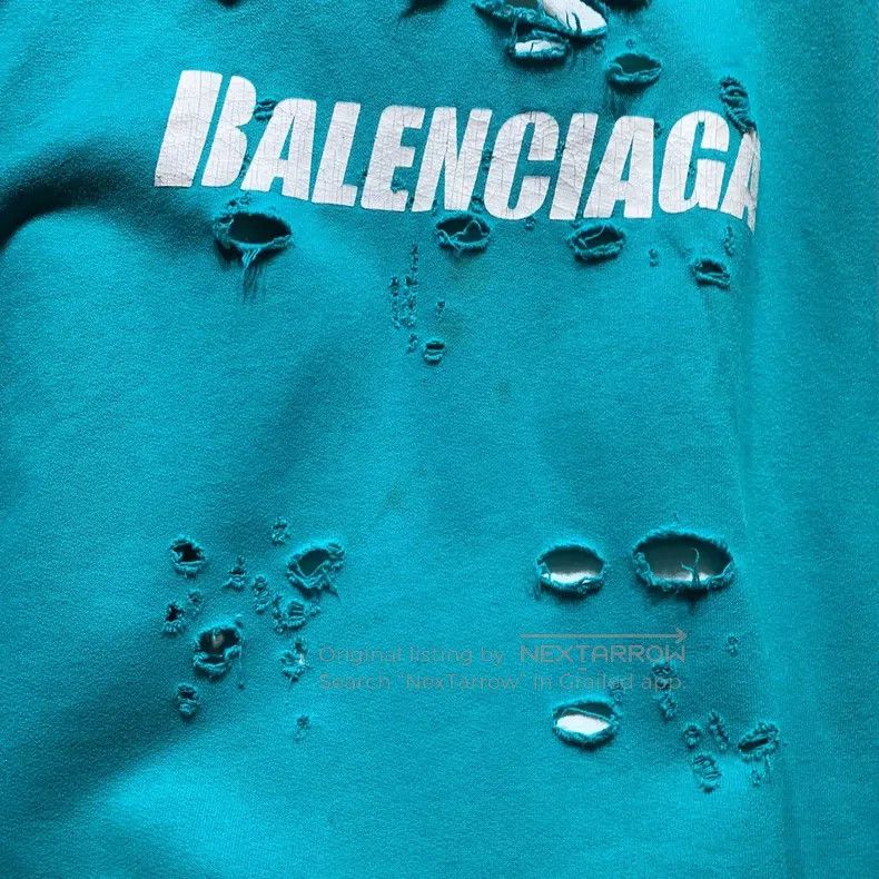 Balenciaga Balenciaga Alphabet Print Hole Hoodie Sweatshirt Size US S / EU 44-46 / 1 - 8 Thumbnail