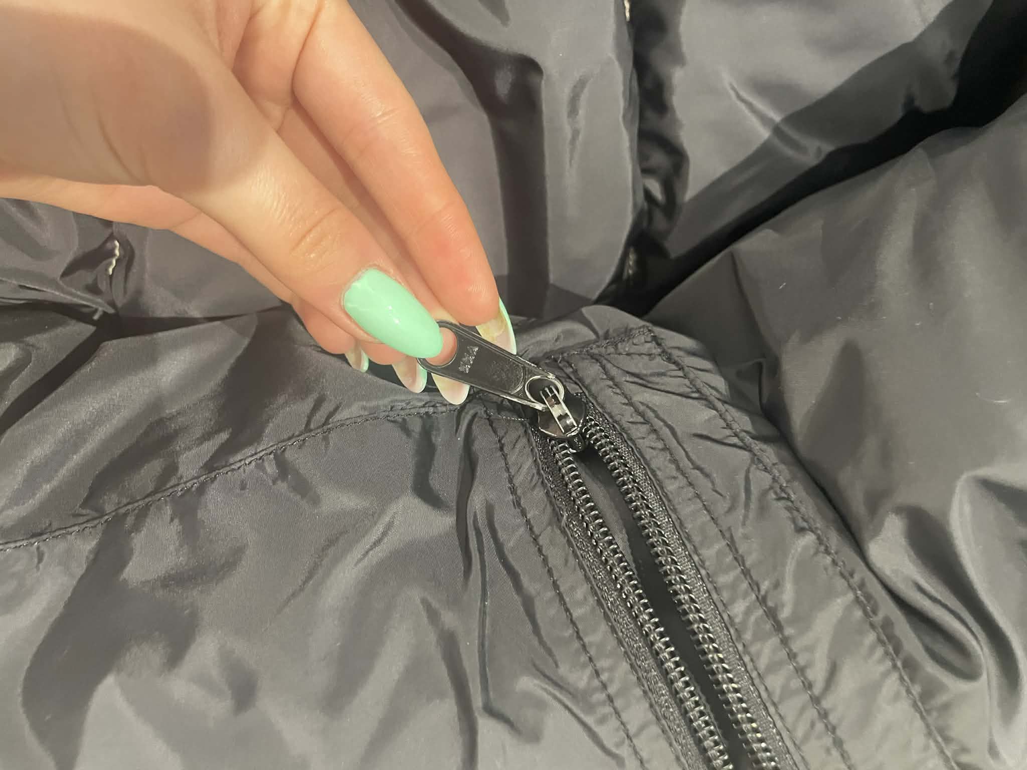 The North Face The North Face Nuptse 700 (S05) Size US XL / EU 56 / 4 - 10 Thumbnail