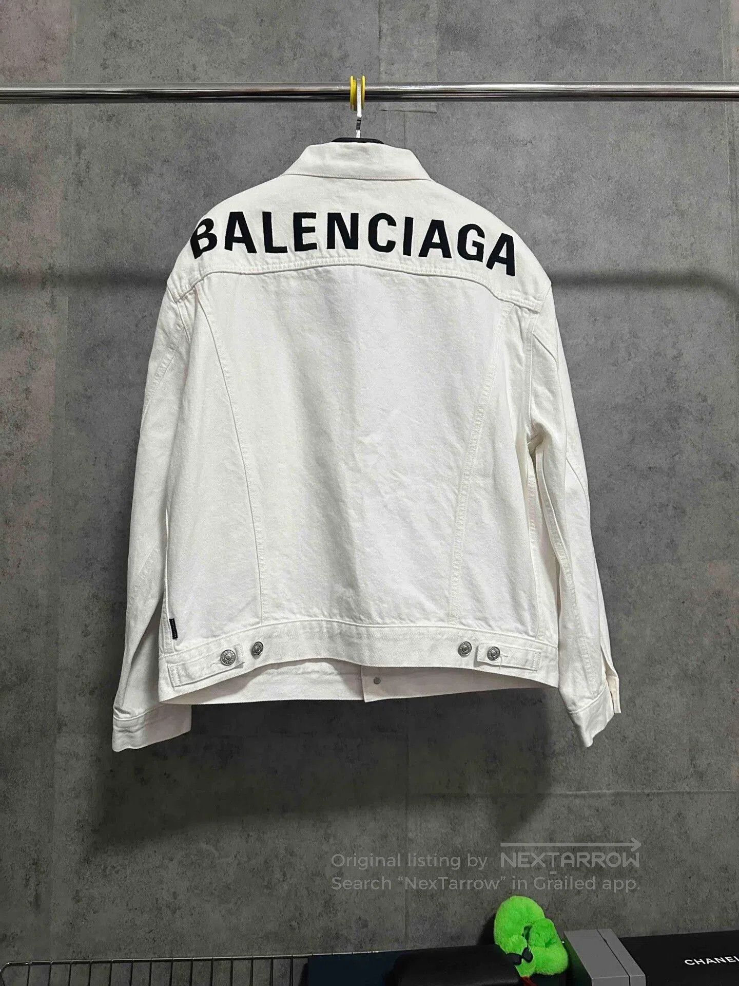 Balenciaga balenciaga embroidered logo long sleeve jacket. Size US L / EU 52-54 / 3 - 1 Thumbnail