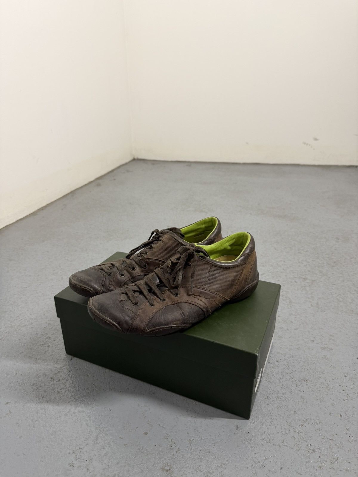 Marithe + Francois Girbaud 00s Vintage Marithe Francois Girbaud MFG Ant Sneakers Size US 8 / EU 41 - 1 Thumbnail