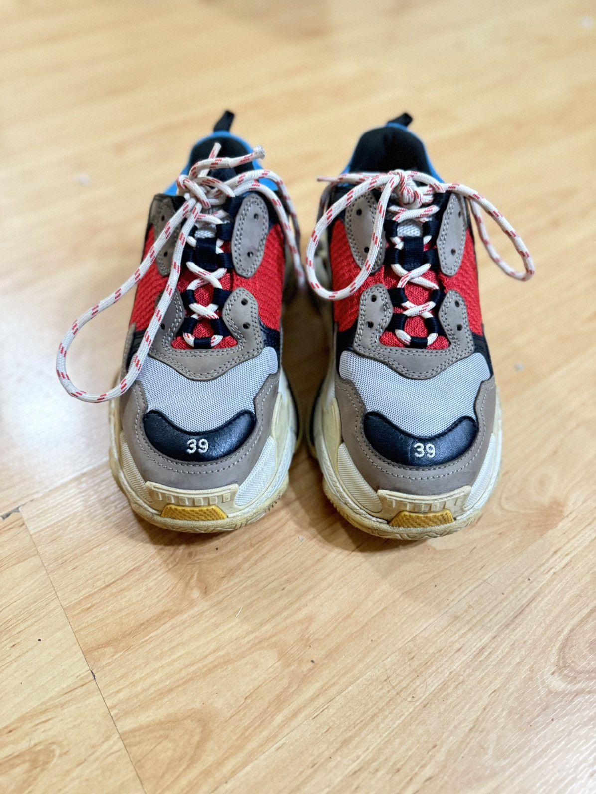 Balenciaga 2018 Balenciaga triple s grey red blue Size US 6.5 / EU 39-40 - 3 Thumbnail