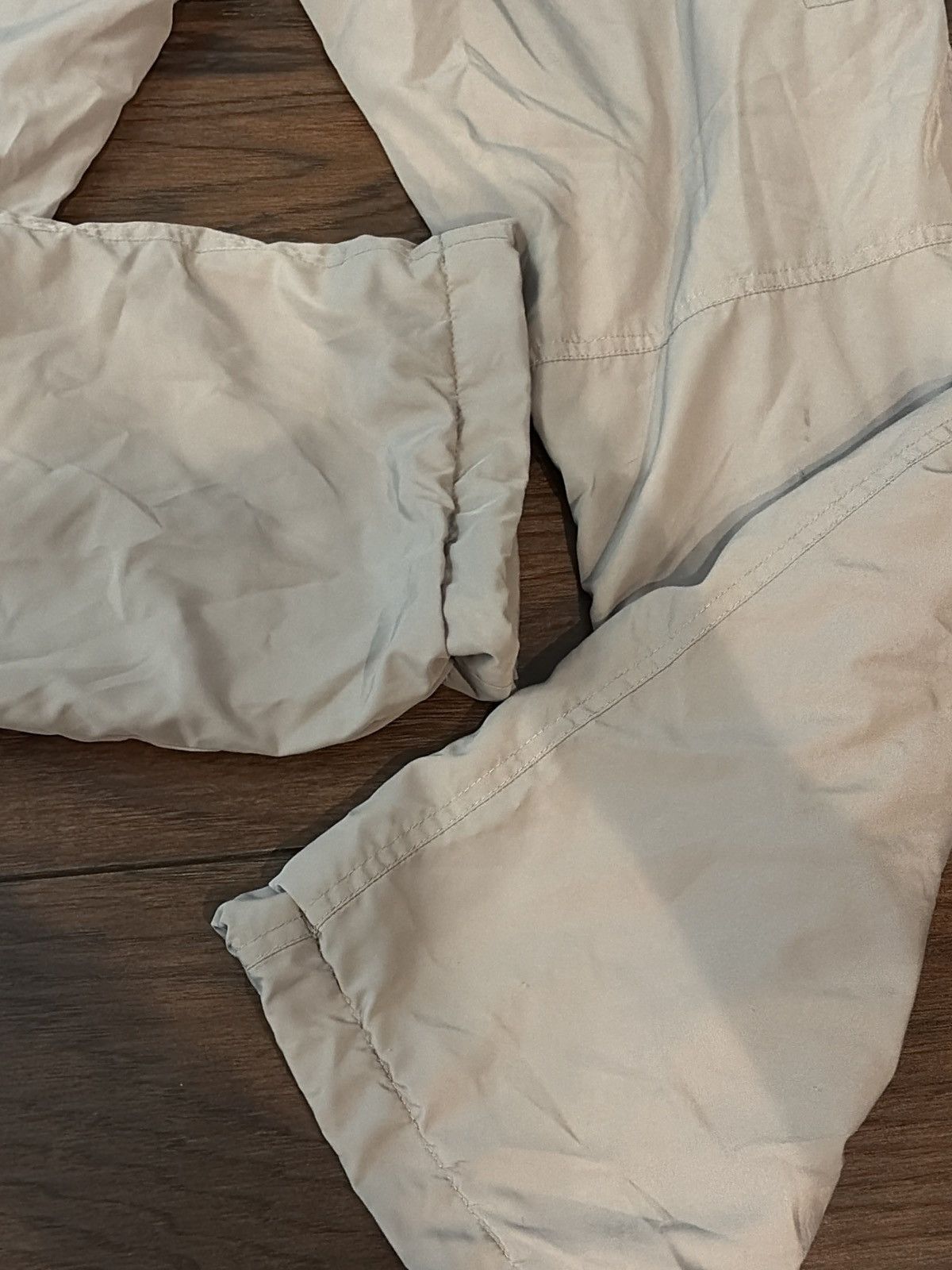 Uniqlo UNIQLO Y2K/2000s Baggy Khaki Utility Gorpcore Cargo Pants Size US 38 / EU 54 - 2 Thumbnail