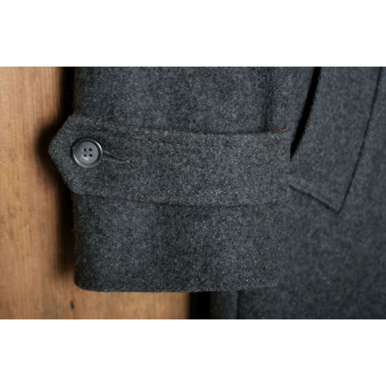 ASH VINTAGE DASH Gray Wool Blend Double Breasted Overcoat Sz. 40 Coat Men's 40 Gray DASH Wool Blend Overcoat Vintage Mens 40 Linen? Size US XXS / EU 40 - 3 Thumbnail