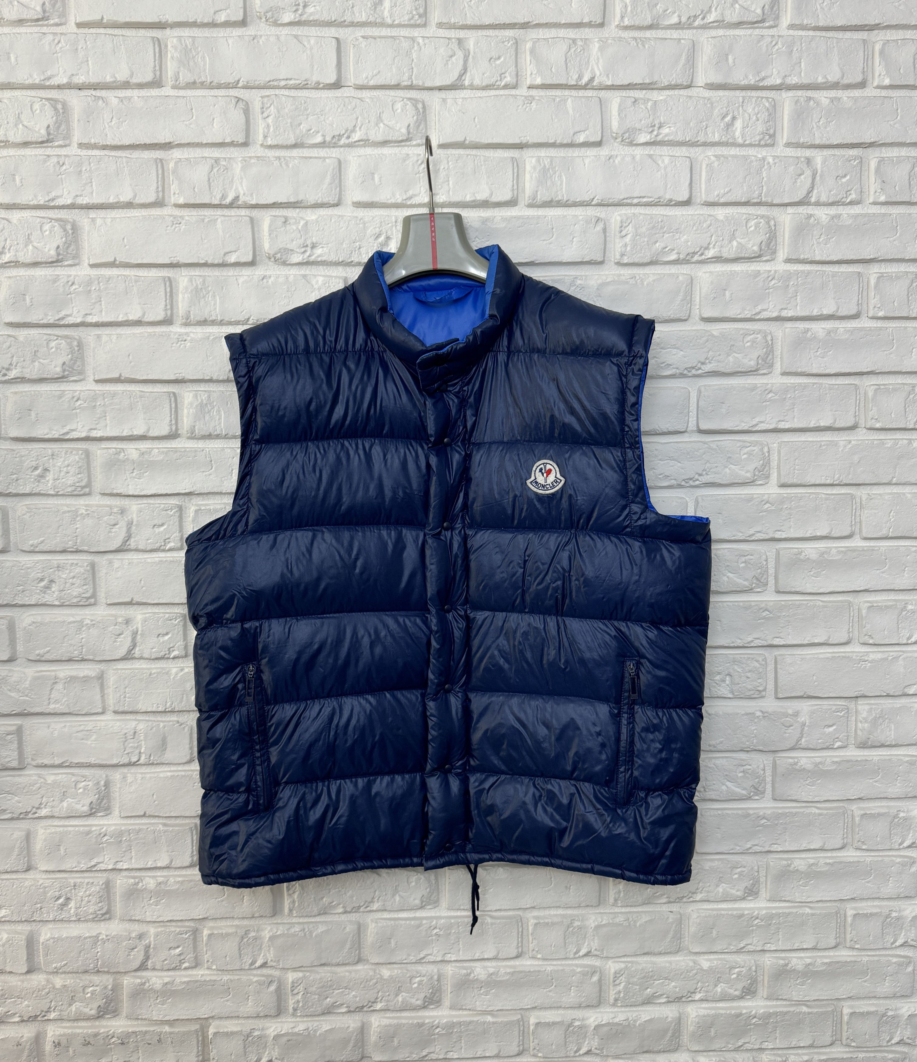 MONCLER × Mastermind Japan ダウンベスト　幻　レア マスターマインド＆モンクレール、限定コラボダウン登場 - 阪急