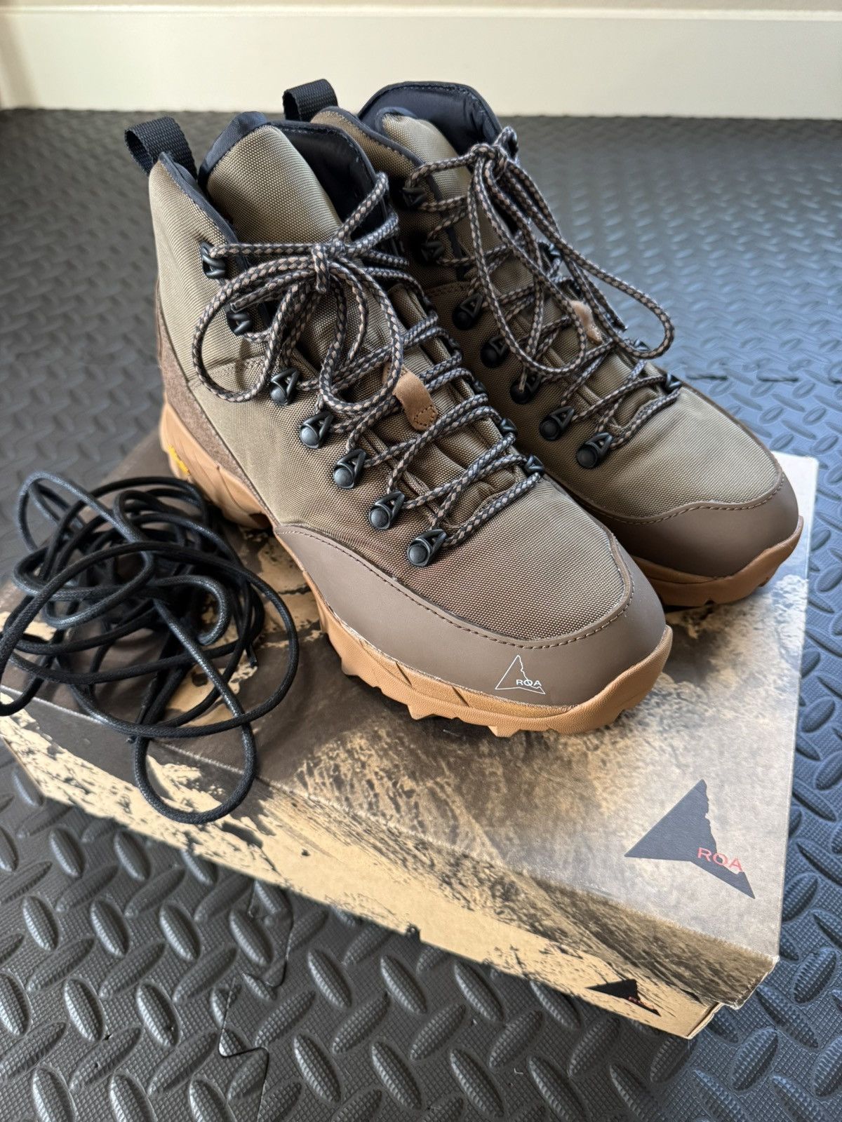 ROA ROA Andreas Nylon READ DESC Size US 9 / EU 42 - 11 Thumbnail