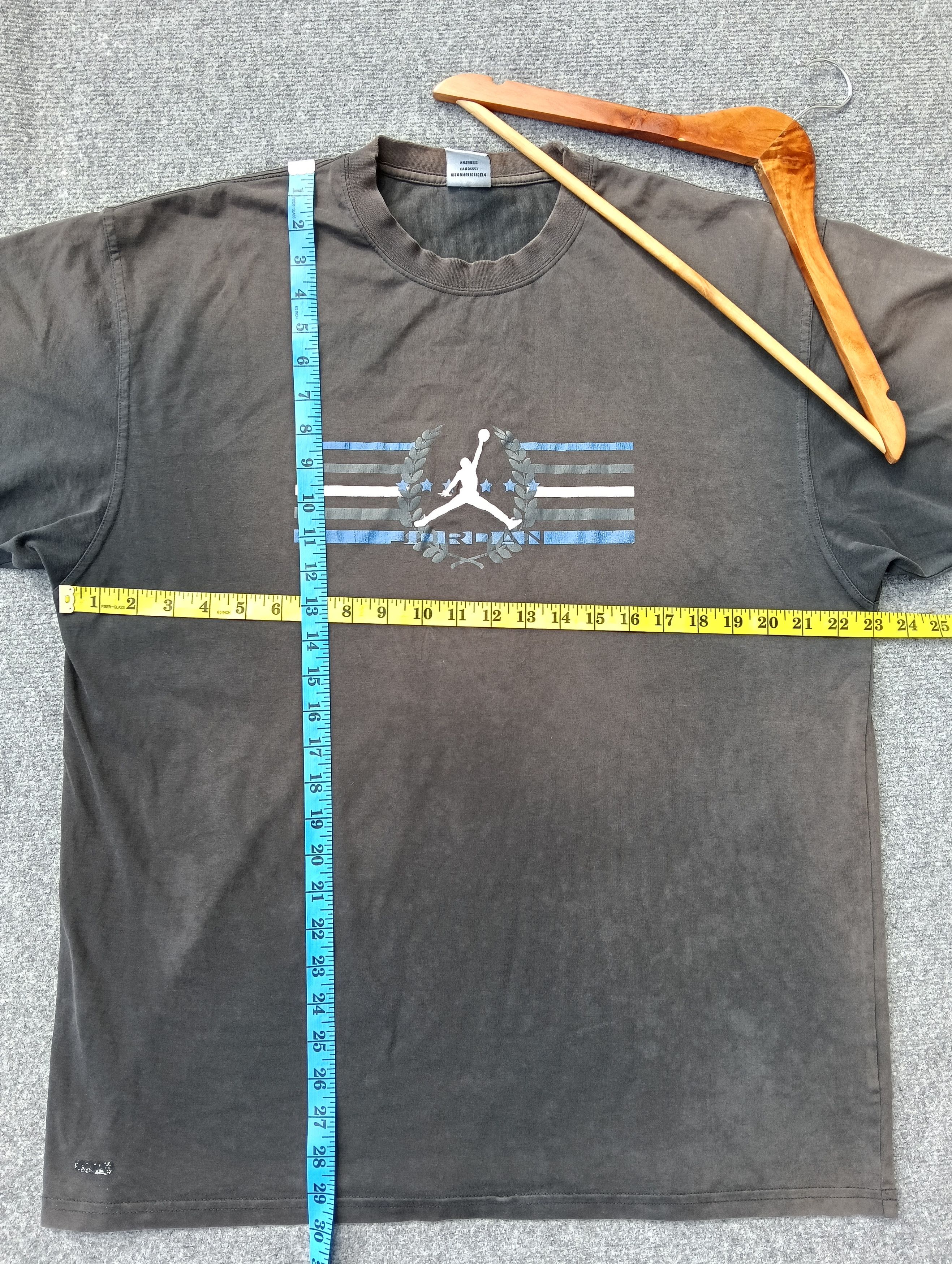 Jordan Brand × Nike × Vintage VINTAGE AIR JORDAN FADED BLACK TSHIRT. Size US XL / EU 56 / 4 - 3 Thumbnail
