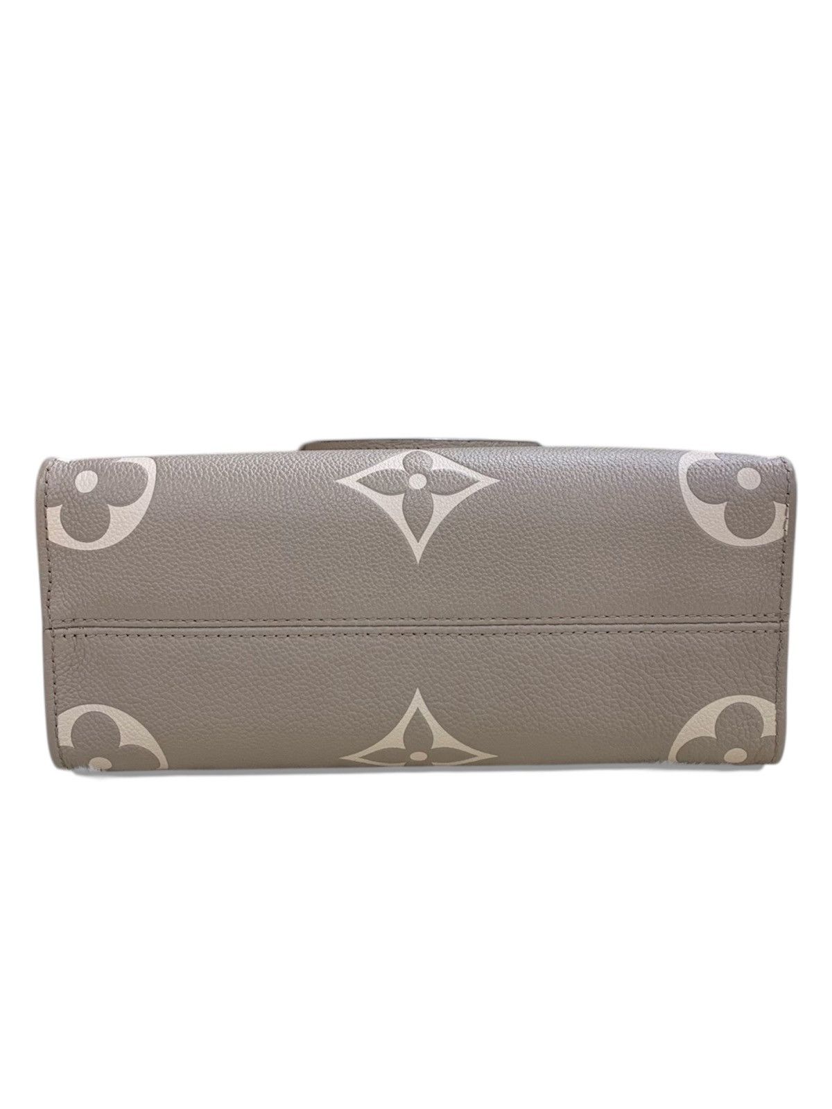 Louis Vuitton Louis Vuitton OnTheGo Women Bicolor Monogram leather Bag Size ONE SIZE - 3 Thumbnail