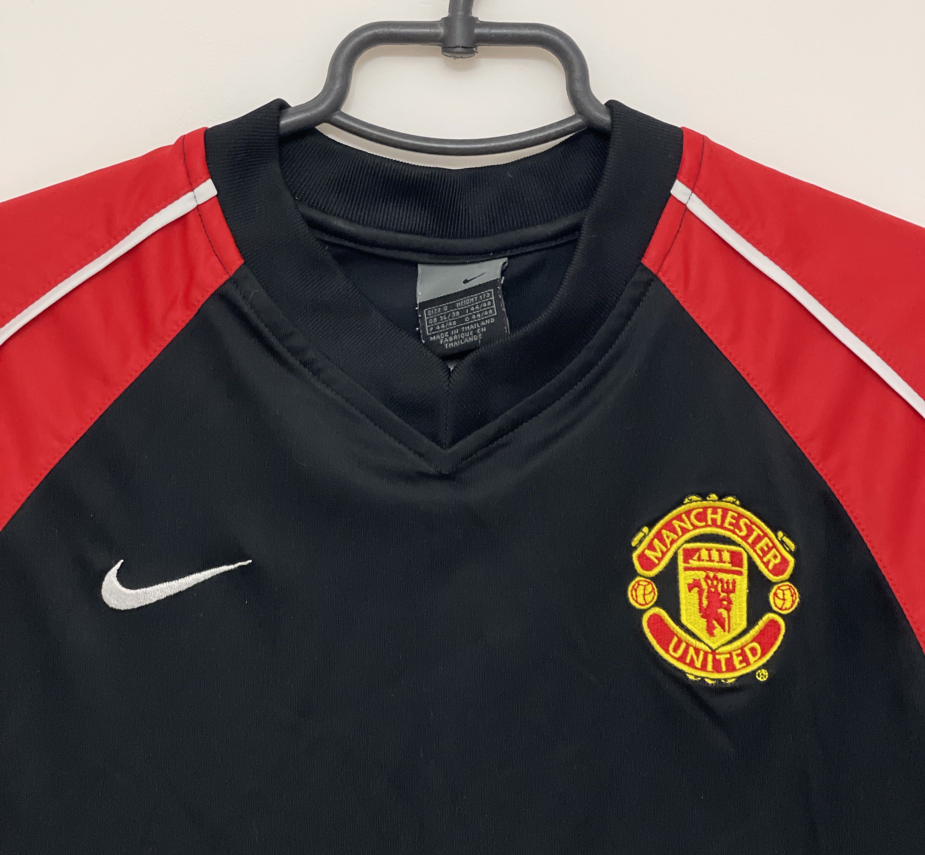 Nike Nike MANCHESTER UNITED FOOTBALL Size US S / EU 44-46 / 1 - 3 Thumbnail