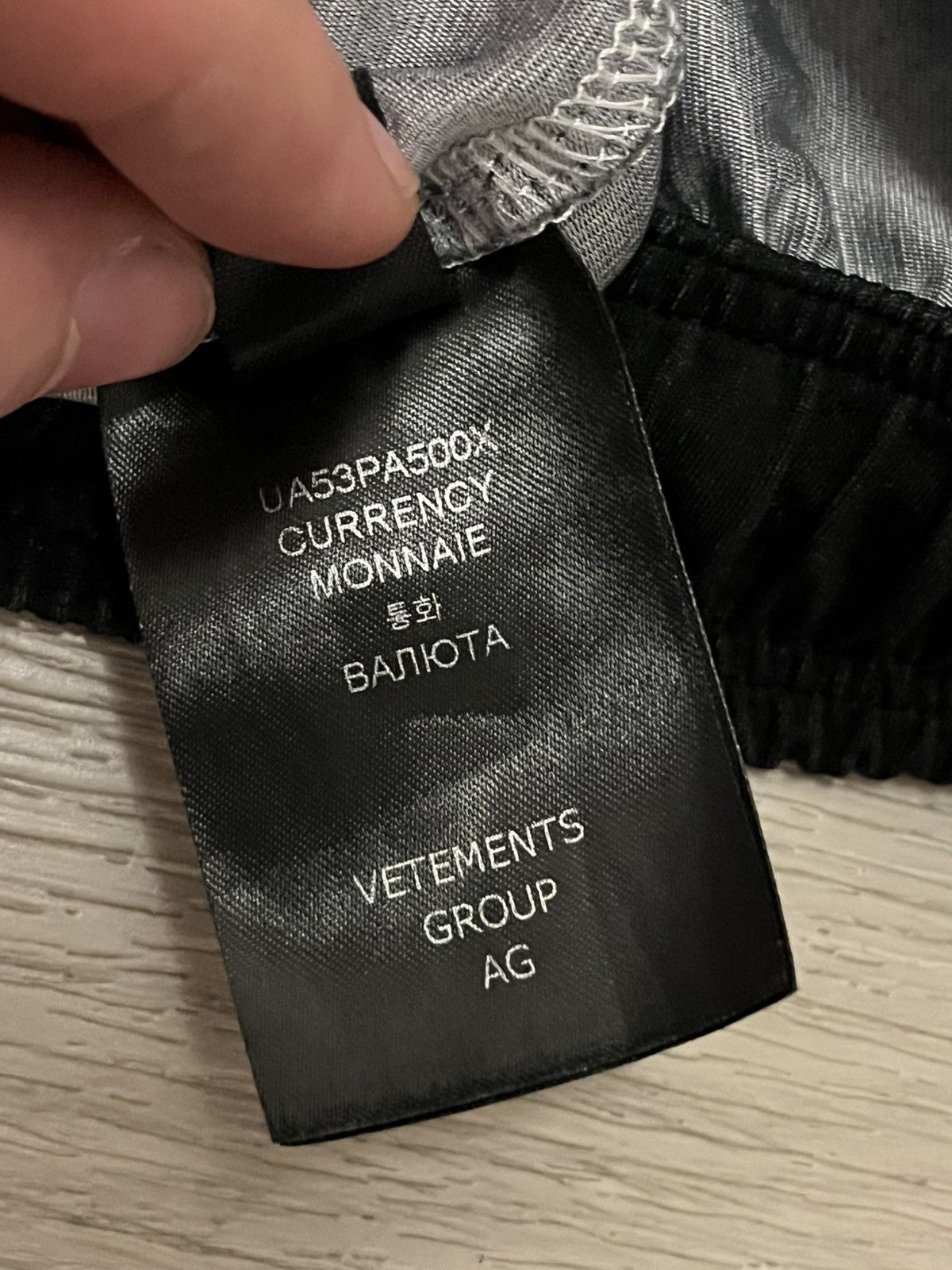 Vetements Vetements Currency Money Monogram Sweatpants Pajamas Size US 30 / EU 46 - 6 Thumbnail