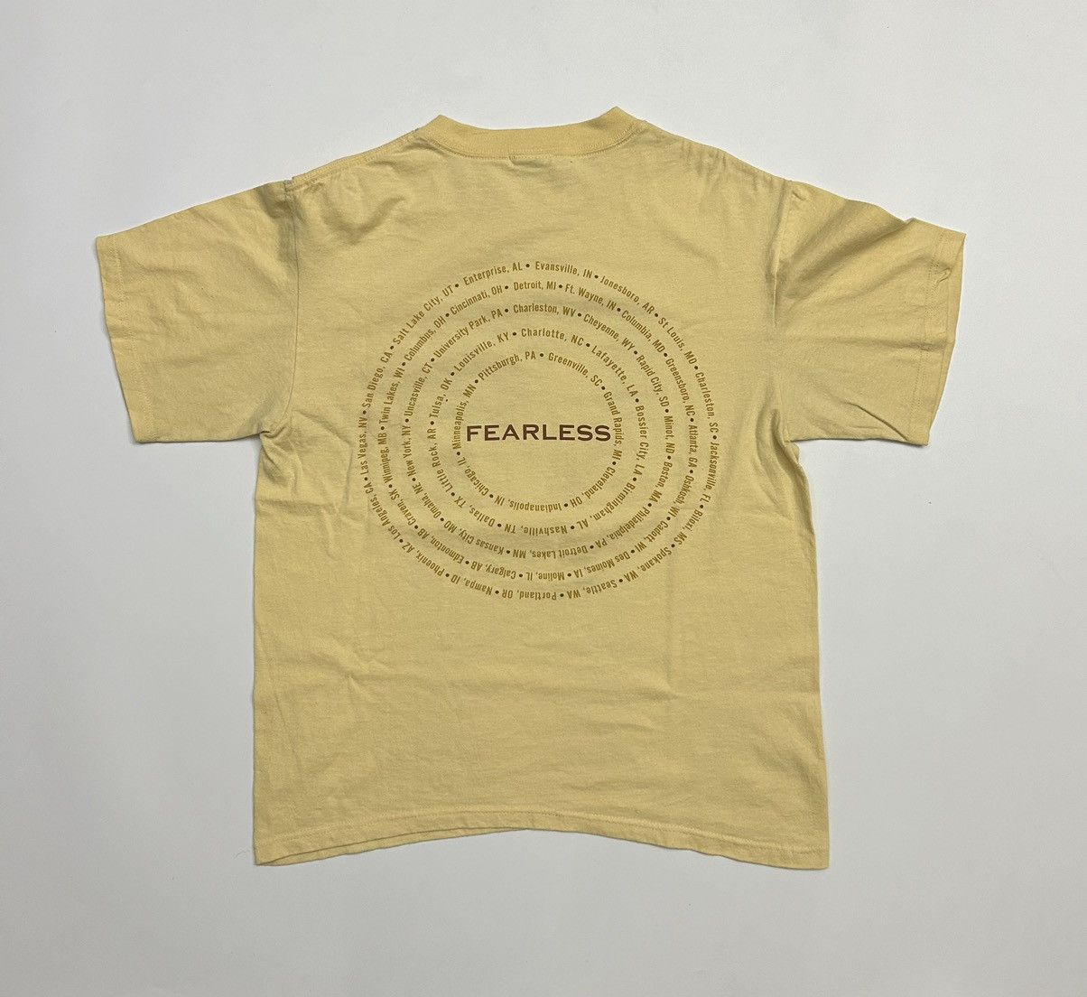Band Tees Vintage Taylor Swift Fearless Tour Promo T-Shirt Size US M / EU 48-50 / 2 - 5 Thumbnail