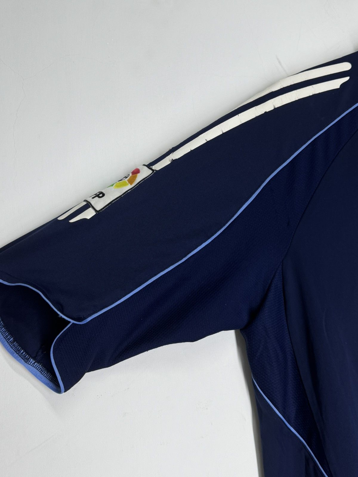Adidas Adidas Real Madrid FC 2005/06 Away Football Shirt Size US L / EU 52-54 / 3 - 6 Thumbnail