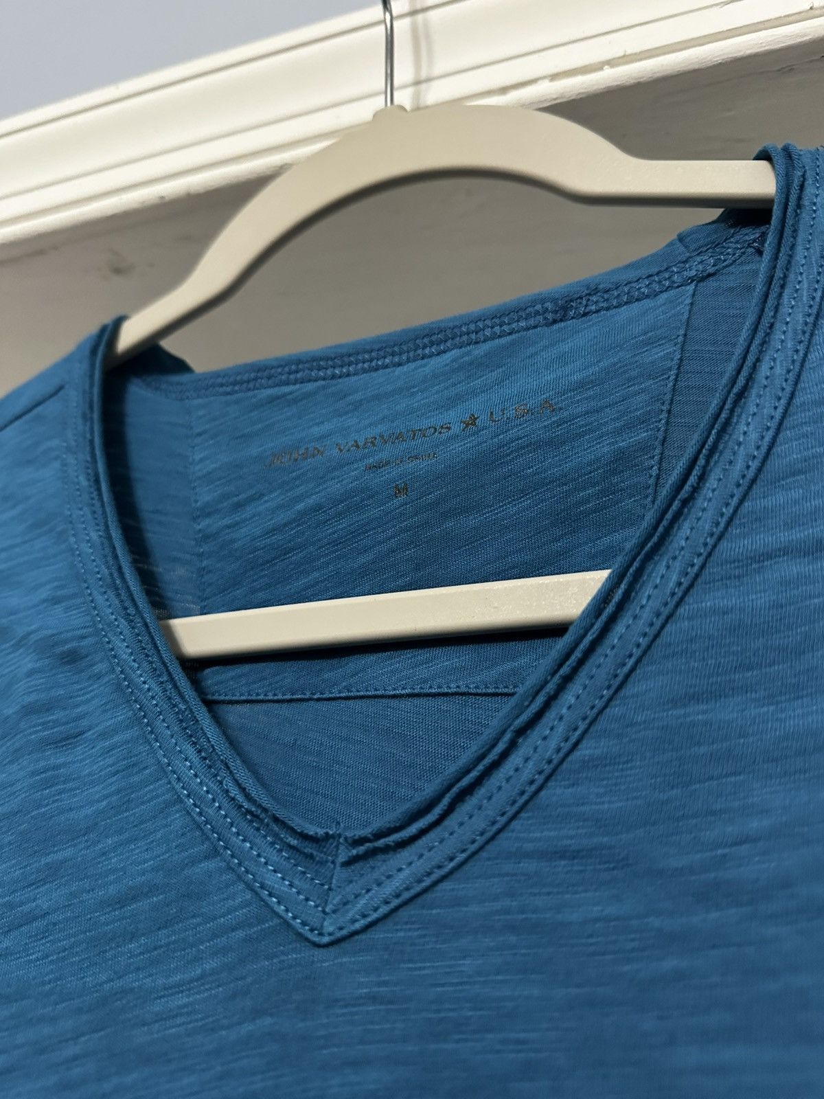 John Varvatos John Varvatos Miles V-Neck Tee Size US M / EU 48-50 / 2 - 6 Thumbnail