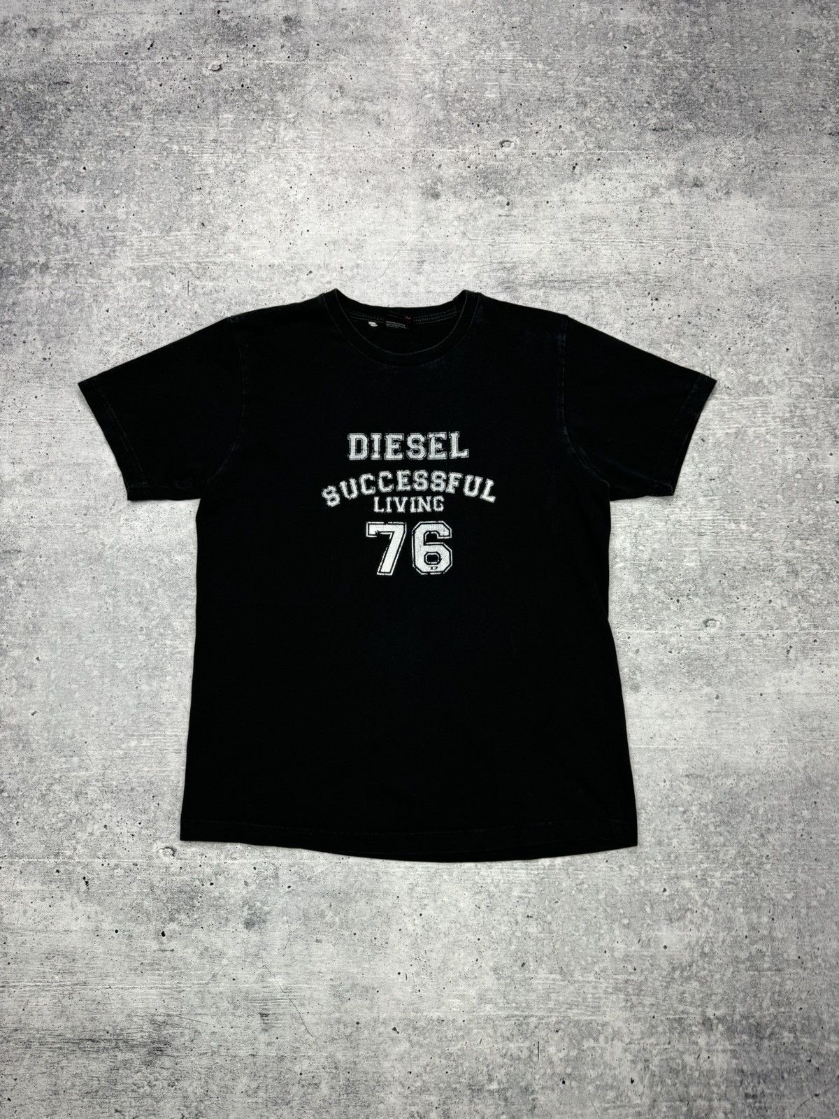 Diesel Vintage Diesel 90’s Y2K Style Big Logo Washed T-Shirt Tee Size US M / EU 48-50 / 2 - 1 Thumbnail