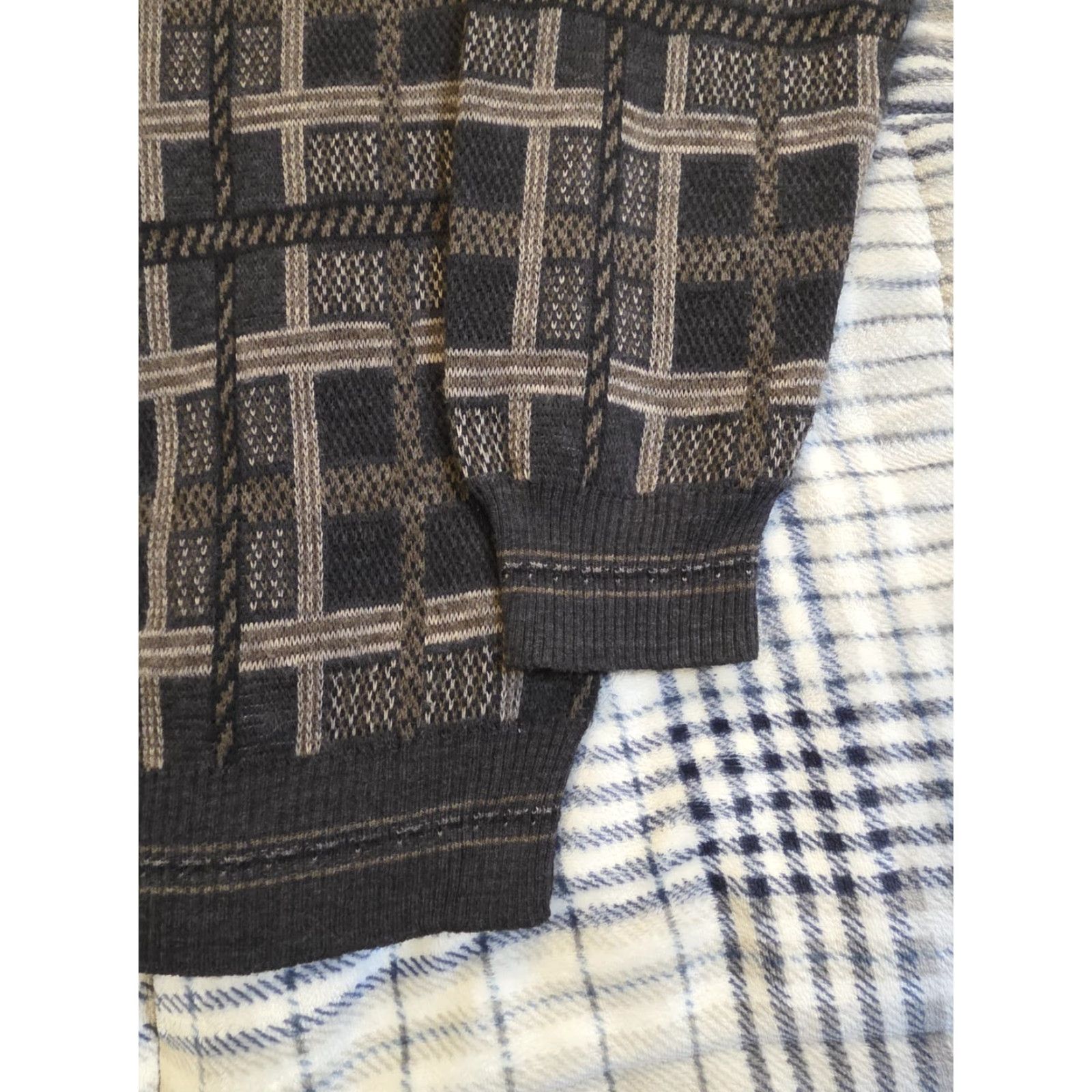 Murano VINTAGE Murano Cardigan Sweater Mens Large Brown Wool Blend Geometric 90s Retro Dad Size L Italy Cardigan Mens Size US L / EU 52-54 / 3 - 4 Thumbnail