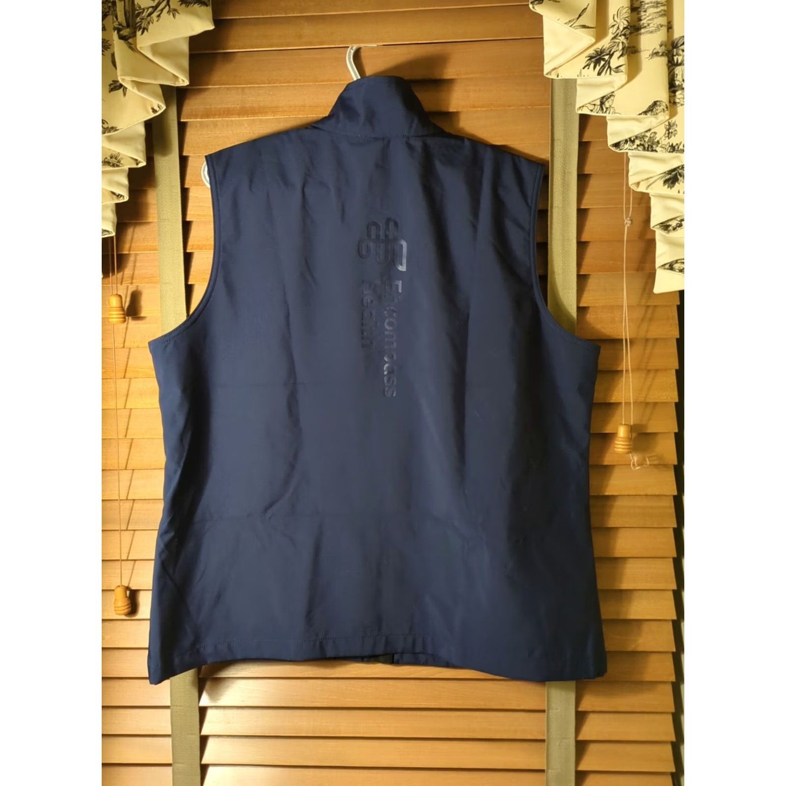 Vintage VINTAGE Elevate WARLOW Size XL Softshell Vest Navy MENS NWT Windbreaker Vest, Pockets, Zipper, Zip, Regular, Unisex Adults Size XL / US 12-14 / IT 48-50 - 2 Thumbnail