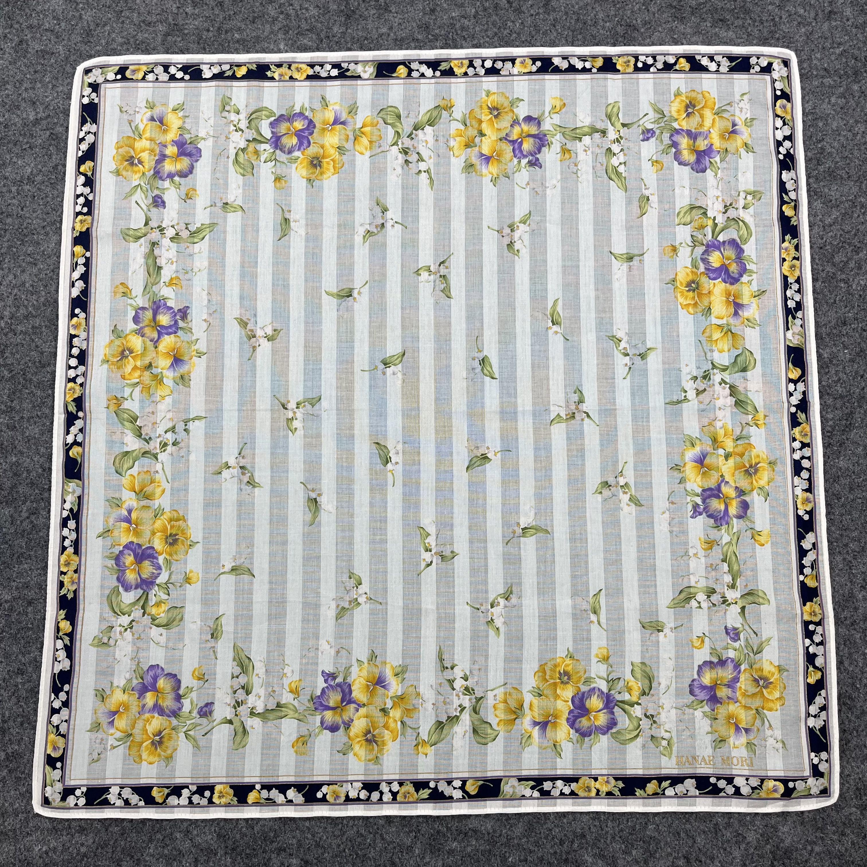 Hanae Mori Hanae Mori Bandana / Handkerchief / Neckerchief B1596 Size ONE SIZE - 1 Thumbnail