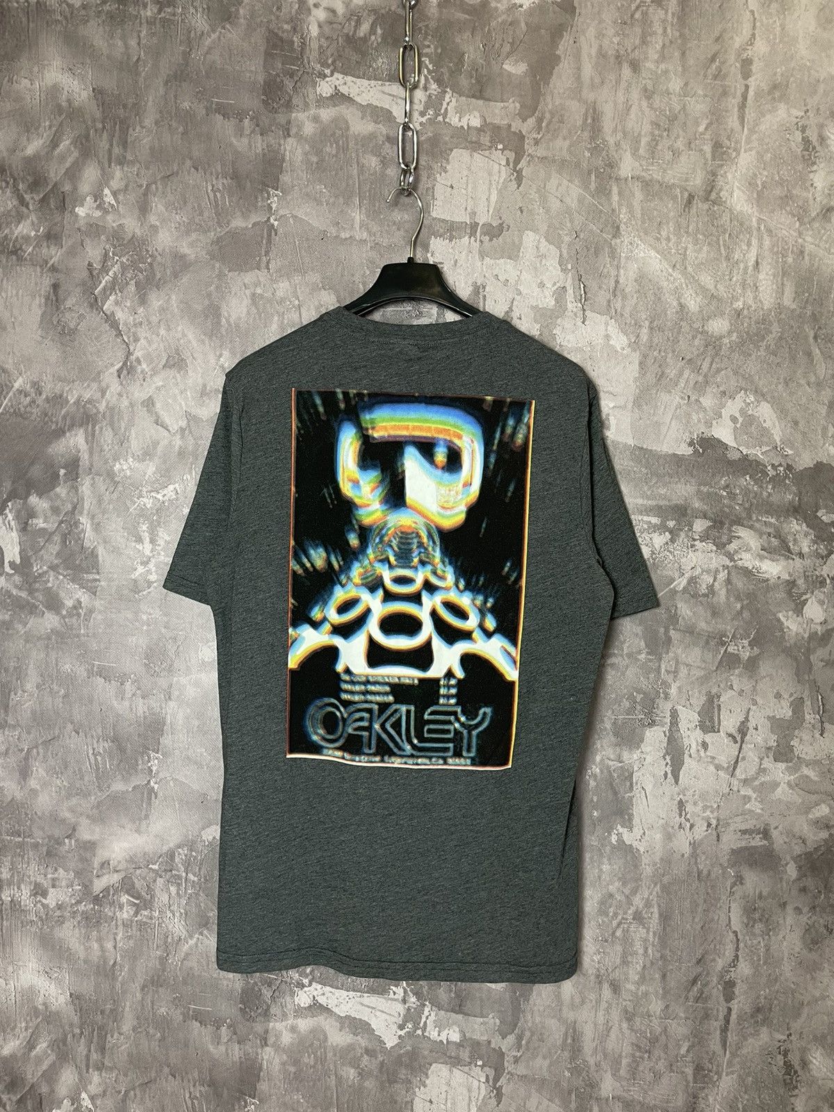 Oakley × Vintage Vintage y2k Oakley Goggles logo t-shirt tee gorpcore 90s Size US S / EU 44-46 / 1 - 1 Thumbnail