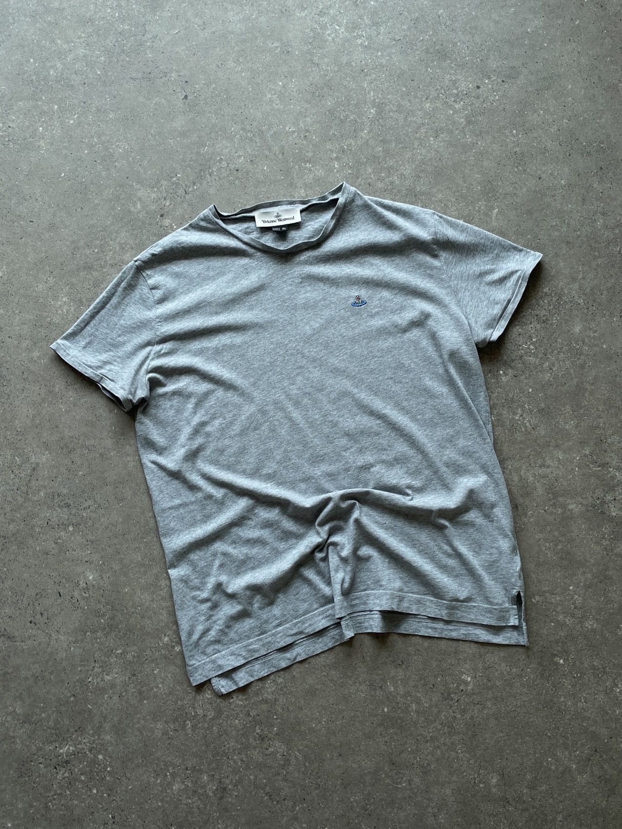 Vivienne Westwood Vivienne Westwood Grey Crewneck T Shirt Size US XL / EU 56 / 4 - 1 Thumbnail