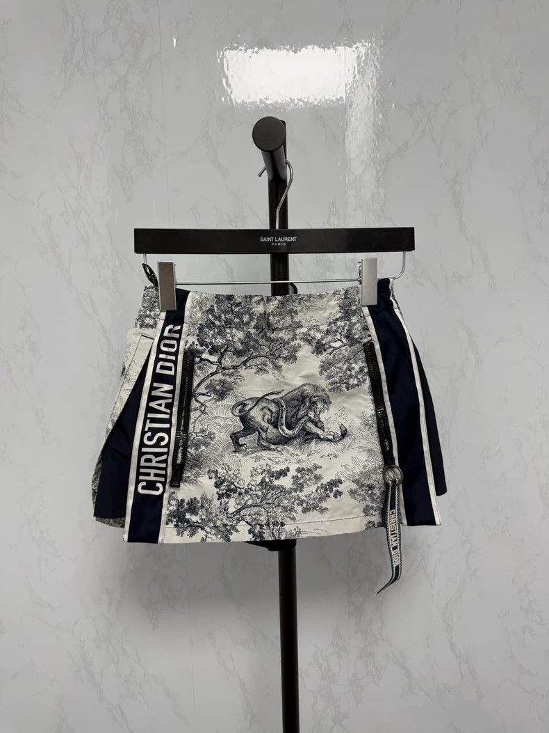 Dior Dior Popular zoo full-print slogan logo short skirt Size 42" / US 20 - 1 Thumbnail