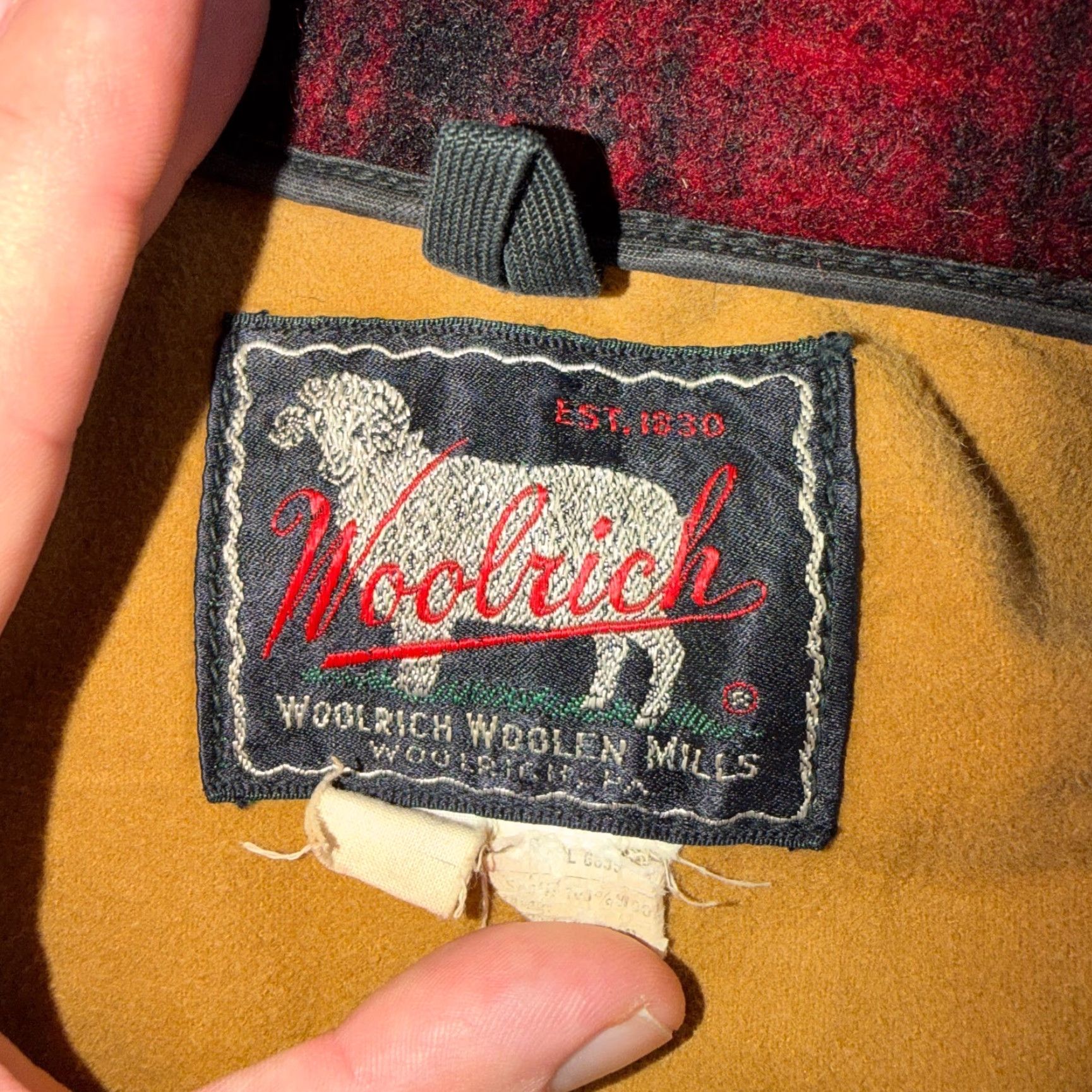 Vintage VINTAGE Woolrich Mackinaw Jacket Buffalo Plaid Red Wool Adult L Hunting Workwear Mens Size US L / EU 52-54 / 3 - 5 Thumbnail