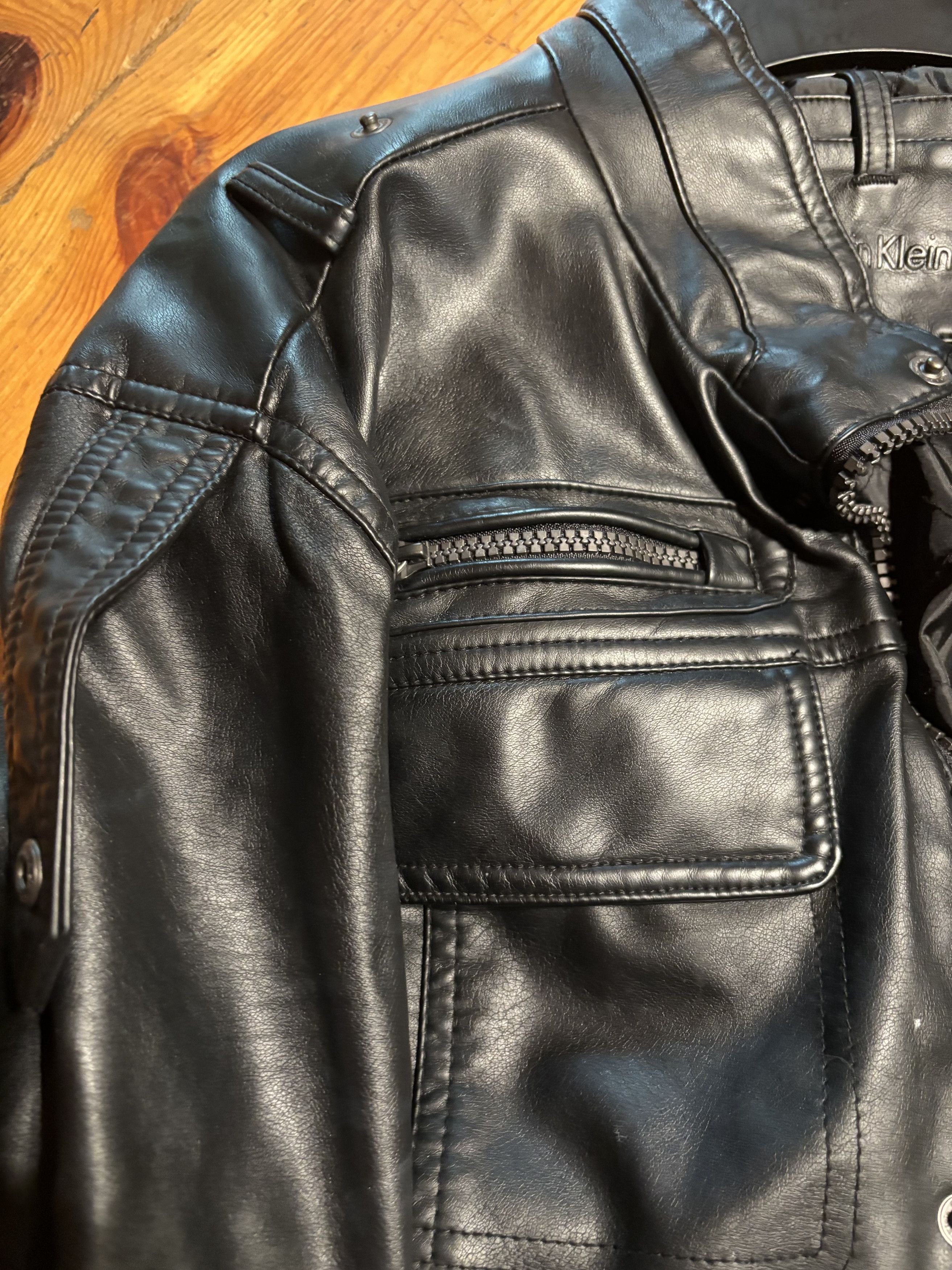 Calvin Klein Calvin Klein Leather Jacket Size US L / EU 52-54 / 3 - 4 Thumbnail