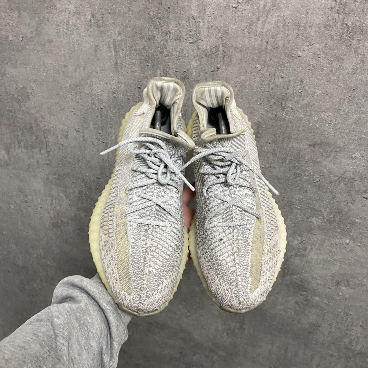 Adidas Adidas Yeezy Boost 350 V2 Static Non-Reflective 2018 Size US 10.5 / EU 43-44 - 3 Thumbnail
