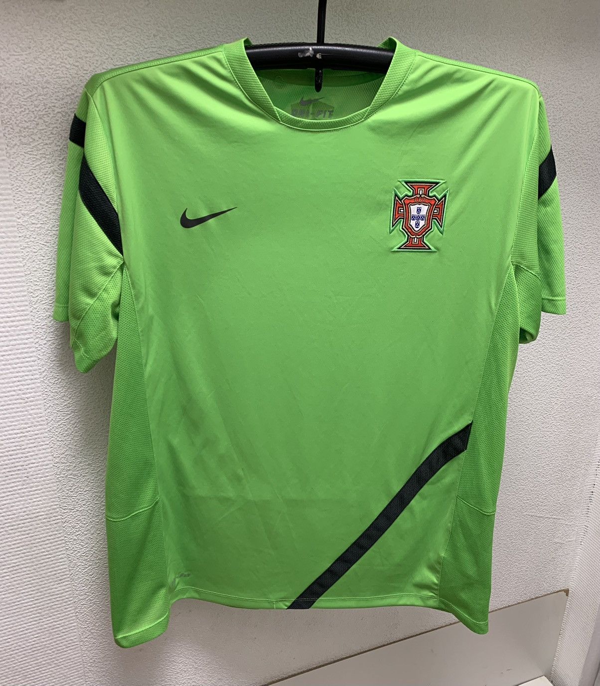 Nike Portugal Nike soccer jersey fifa World Cup Xl size Size US XL / EU 56 / 4 - 1 Thumbnail