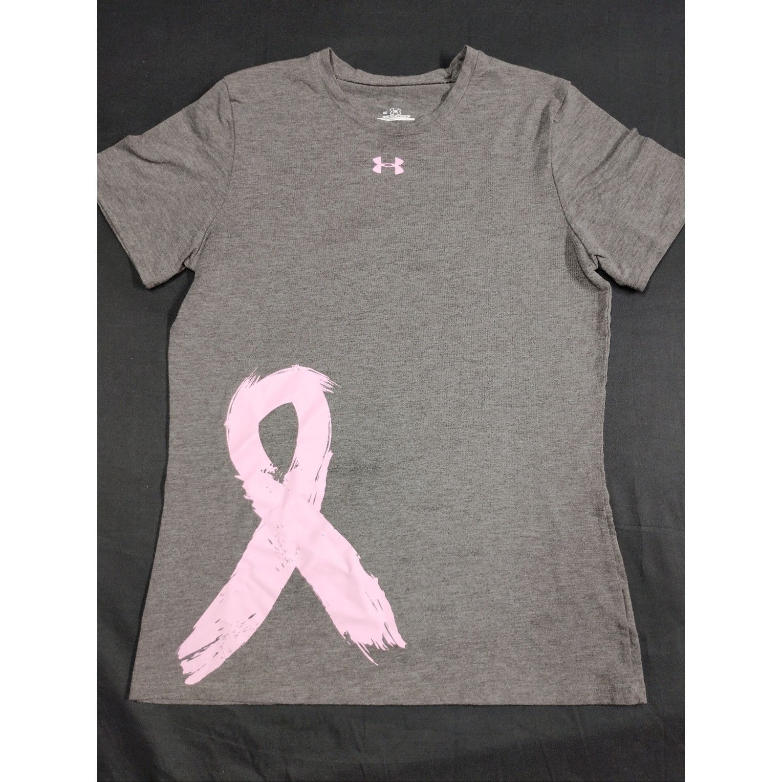 Under Armour Under Armour Heather Gray Tee with Pink Ribbon Graphic Size S / US 4 / IT 40 - 1 Thumbnail