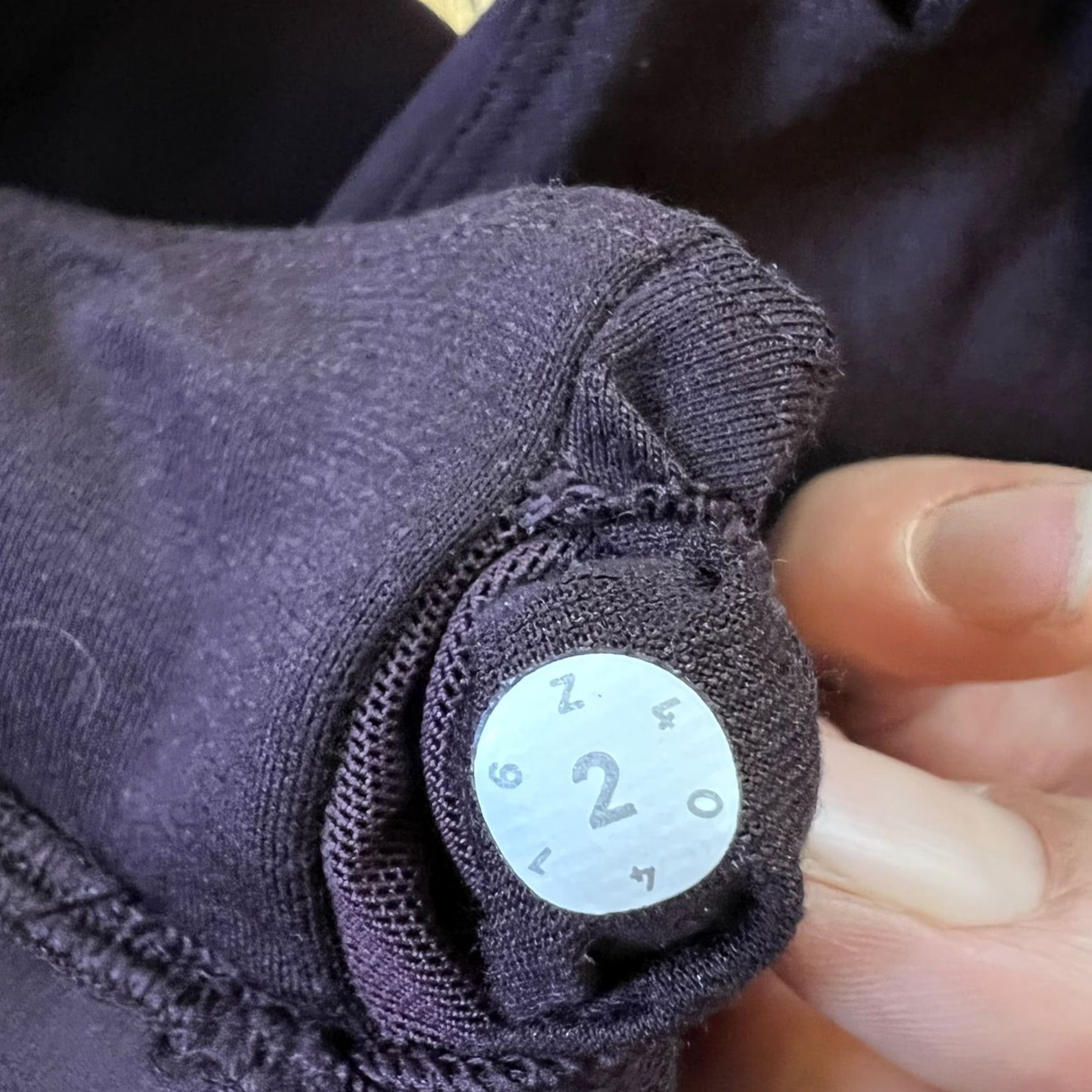 Lululemon Lululemon Sports Bra Sz 2 Purple Y back Z40416 Thick Strap Plum XS XS Size ONE SIZE - 4 Thumbnail