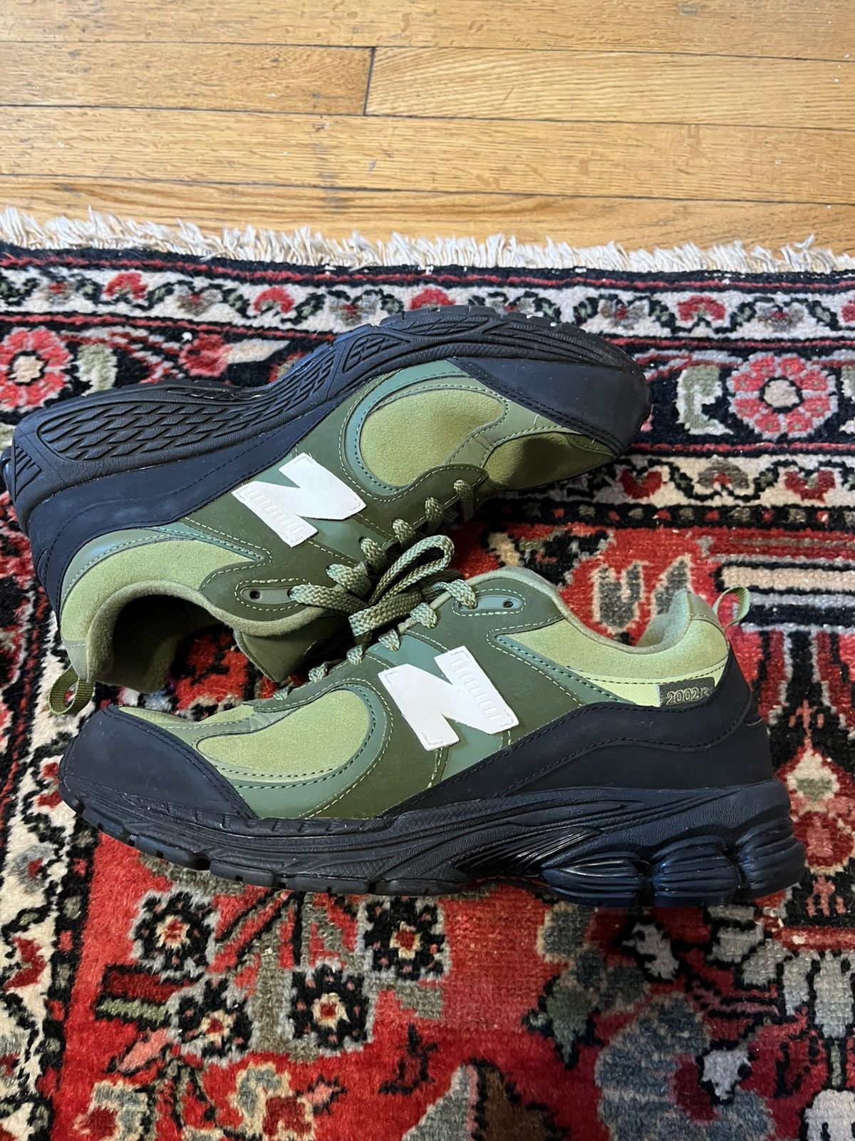 New Balance × The Basement New Balance x The Basement 2002R “Moss Green” - US 10.5 Size US 10.5 / EU 43-44 - 1 Thumbnail