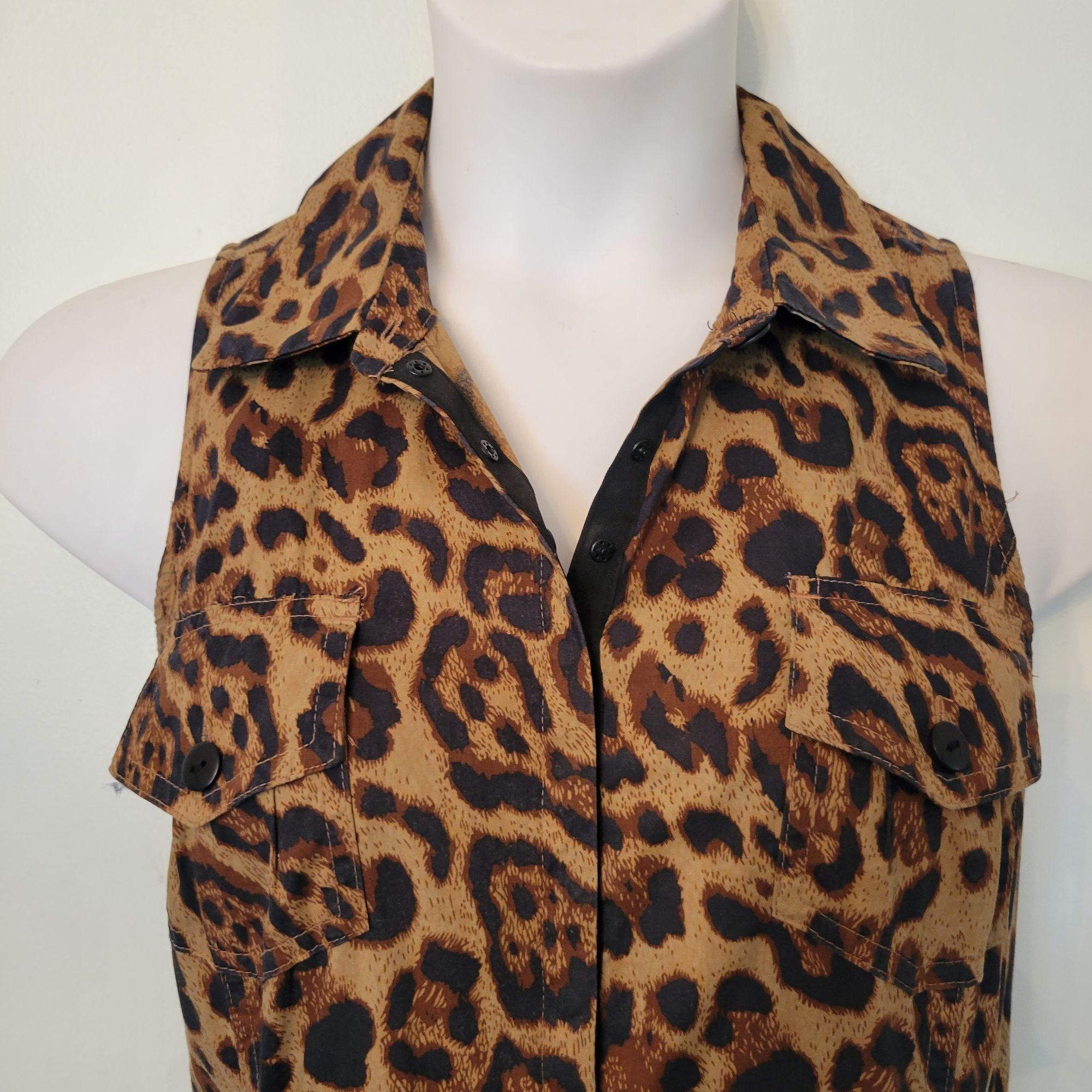 Vintage Vintage Newport News 12 Leopard Print Sleeveless Snap Down M Size XL / US 12-14 / IT 48-50 - 6 Thumbnail