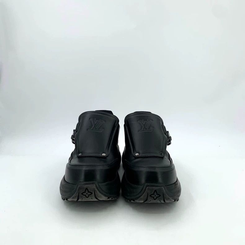 Louis Vuitton Louis Vuitton Black Leather Round Toe Platform Buckle Casu Size US 8.5 / EU 41-42 - 3 Thumbnail