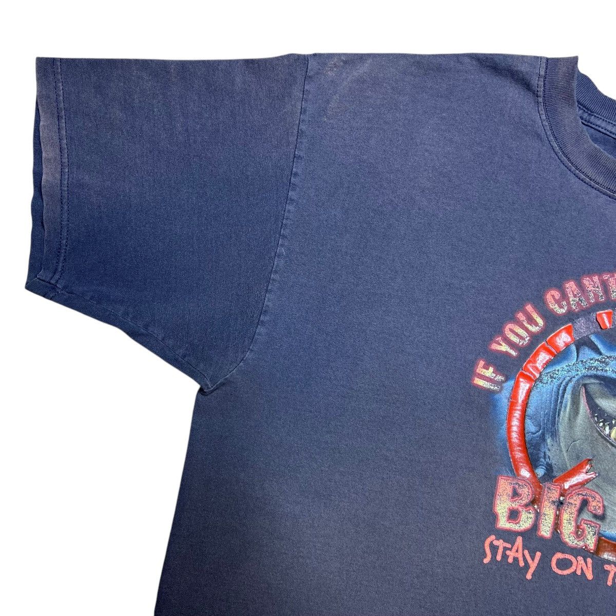 Disney × Vintage 2003 Finding Nemo Shark Can’t Swim With Big Fish Disney Tee Size US XXL / EU 58 / 5 - 5 Thumbnail