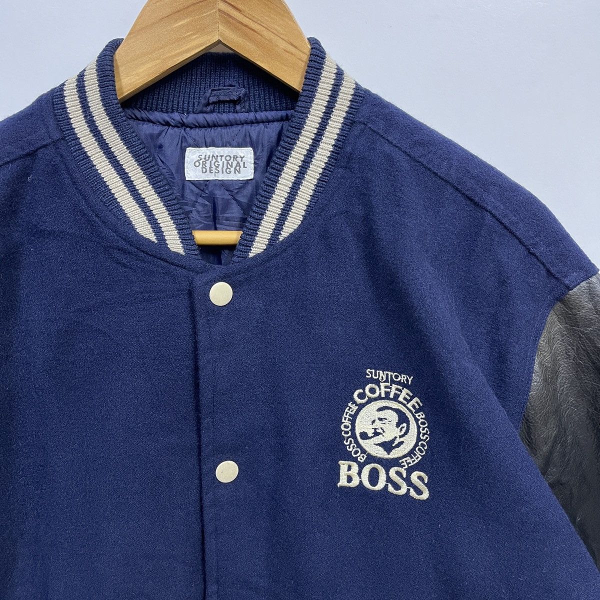 Japanese Brand Suntory BOSS Coffee Varsity Bomber Jacket Leather Sleeves L Size US L / EU 52-54 / 3 - 4 Thumbnail