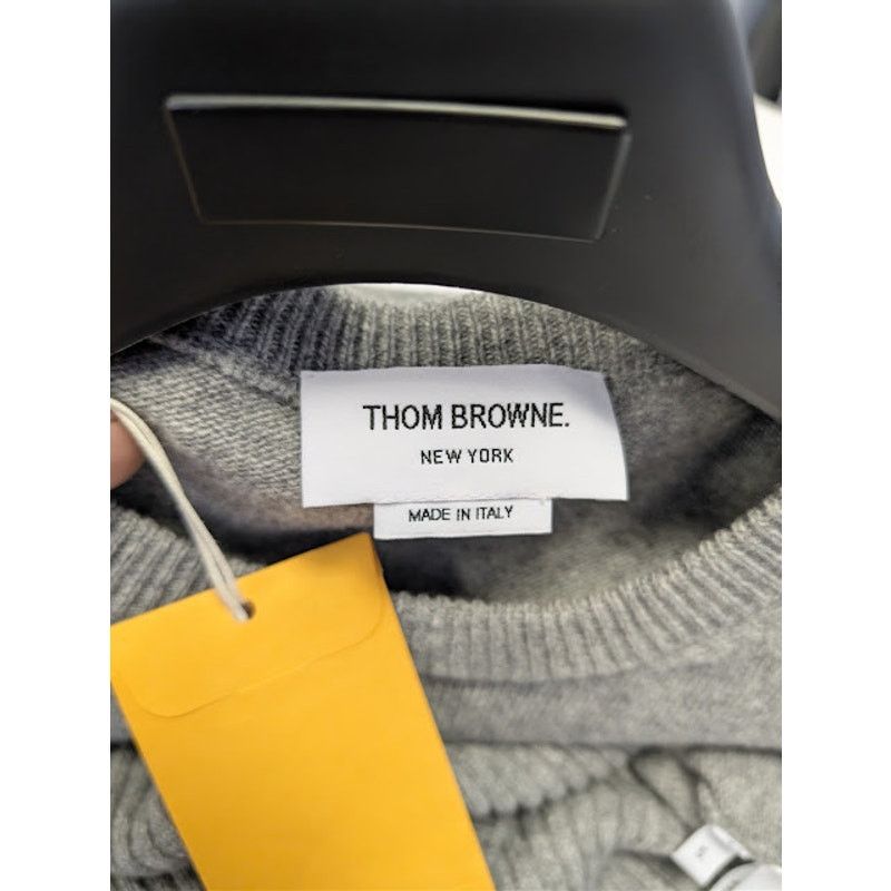 Thom Browne o1rshd1 Holiday Scenery Wool Crew Neck Sweater in Light Grey Size US XXL / EU 58 / 5 - 20 Thumbnail