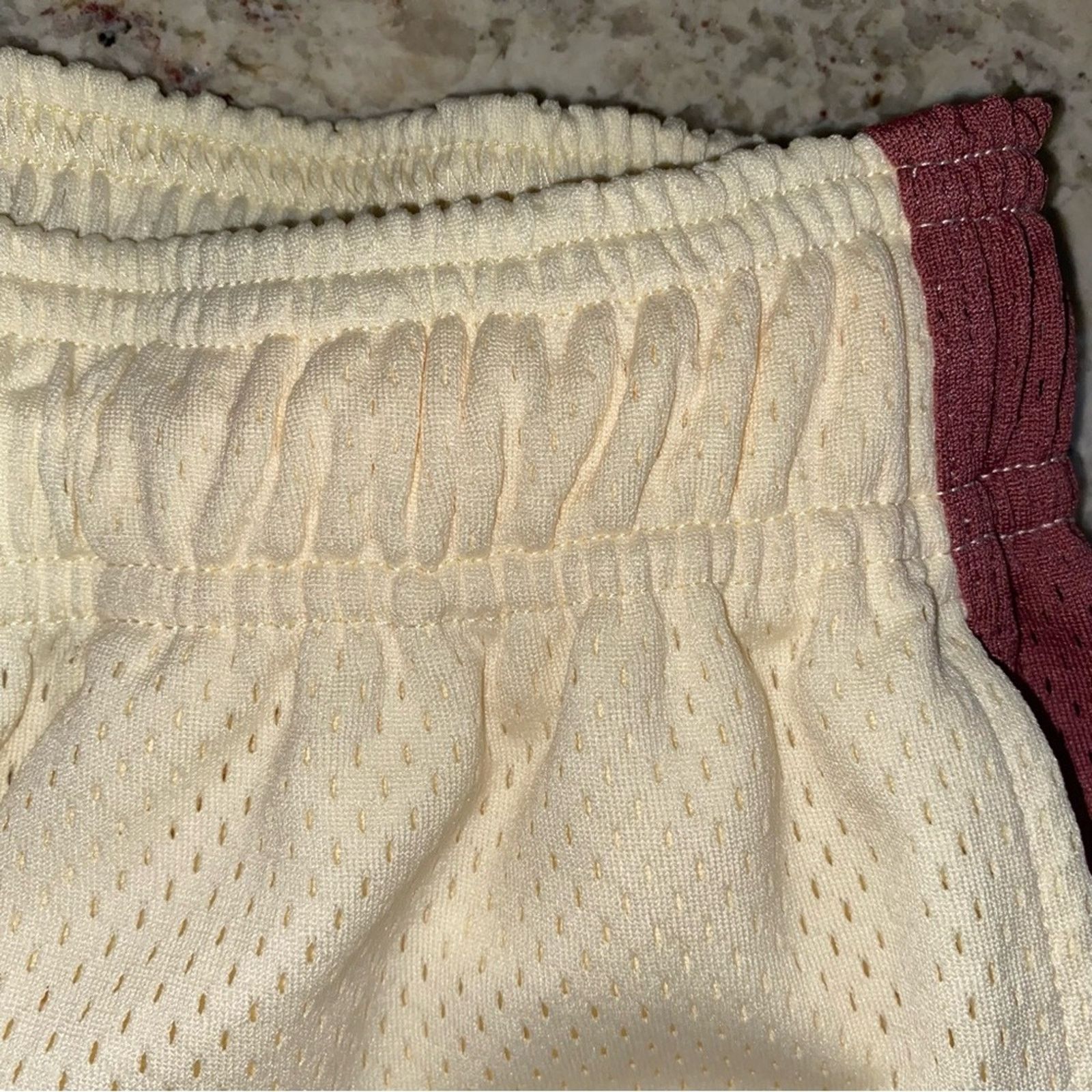Eric Emanuel Eric Emanuel Basic Shorts Burgundy Cream Colorway Short S Size US 28 / EU 44 - 10 Thumbnail