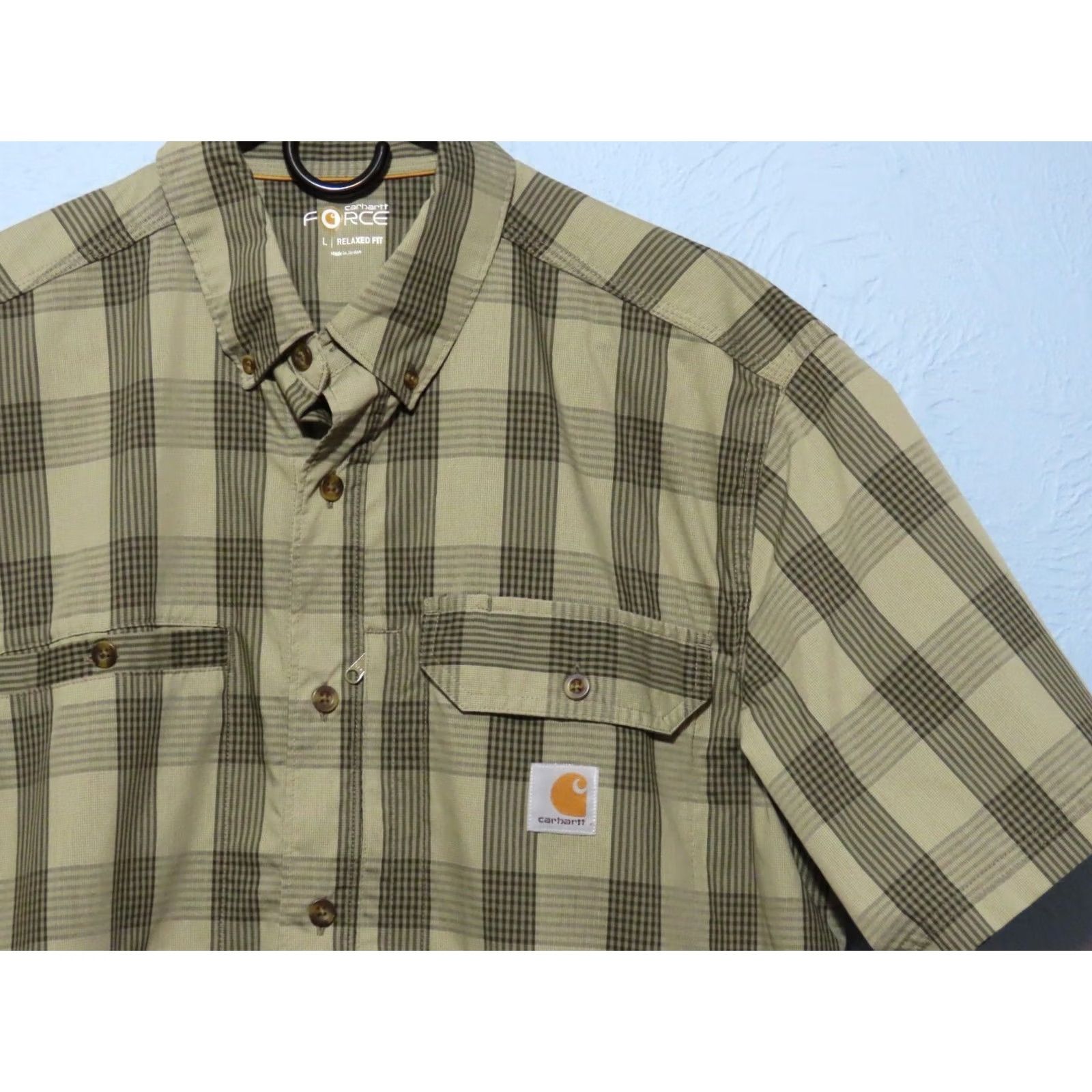 Carhartt Carhartt Shirt Men L Tan Plaid Button Short Sleeve Relaxed Fit Work Vented Pocket Stain Fighting Sweat Wicking Western Casual Size US L / EU 52-54 / 3 - 3 Thumbnail