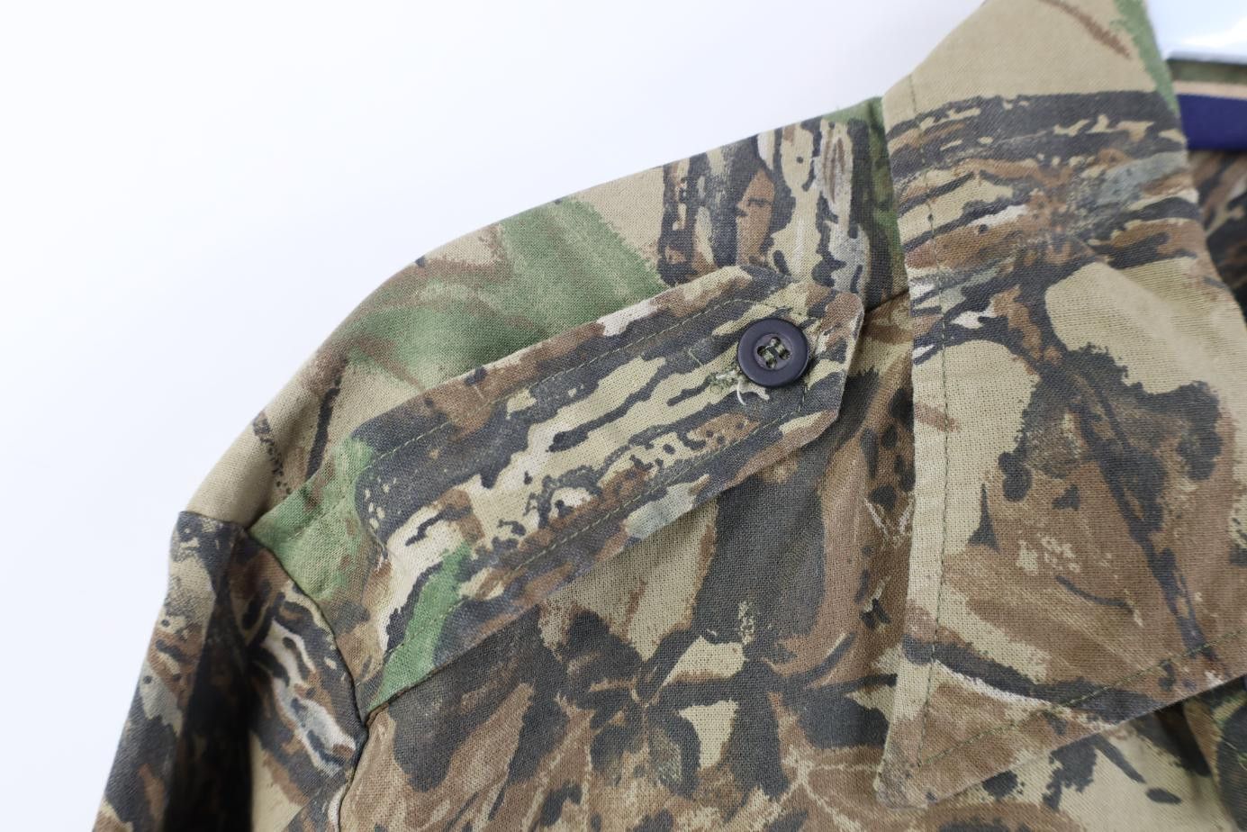 Vintage Vintage 70s 80s Camouflage Safari Bush Button Shirt USA Size US M / EU 48-50 / 2 - 7 Thumbnail