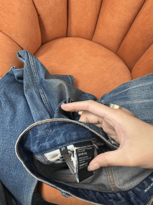 Celine Celine Ripped low-rise jeans 29eu Size US 29 - 4 Thumbnail