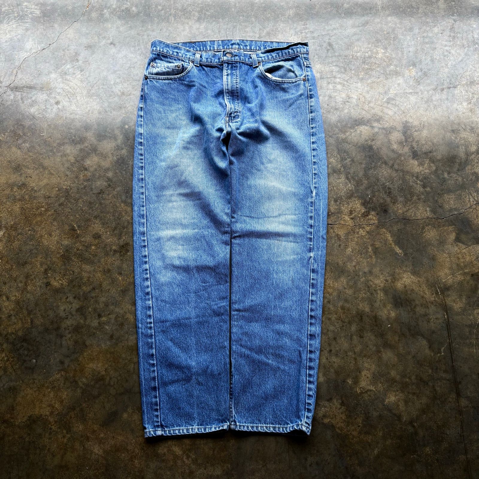 Levi's × Vintage Beautiful Vintage Levis Blue Jeans Size US 36 / EU 52 - 3 Thumbnail