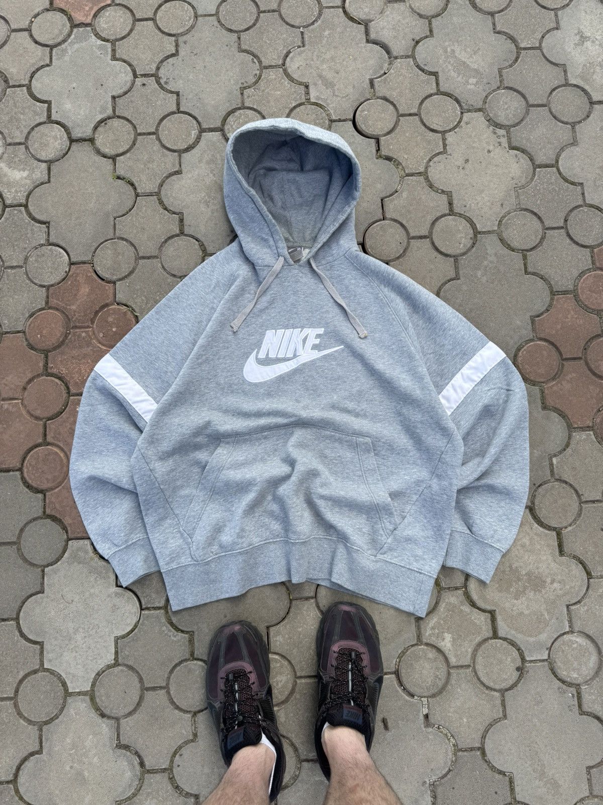 Nike Vintage Nike Center Swoosh Baggy Hoodie Y2K Size US XL / EU 56 / 4 - 2 Thumbnail