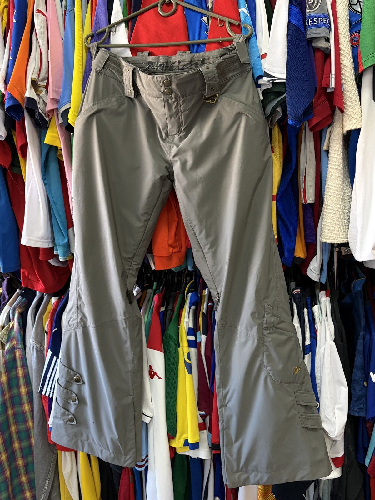 Oakley OAKLEY Gretchen Bleiler Grey Snow Pants Size XS Fits W30-W31 Size 30" / US 8 / IT 44 - 21 Thumbnail