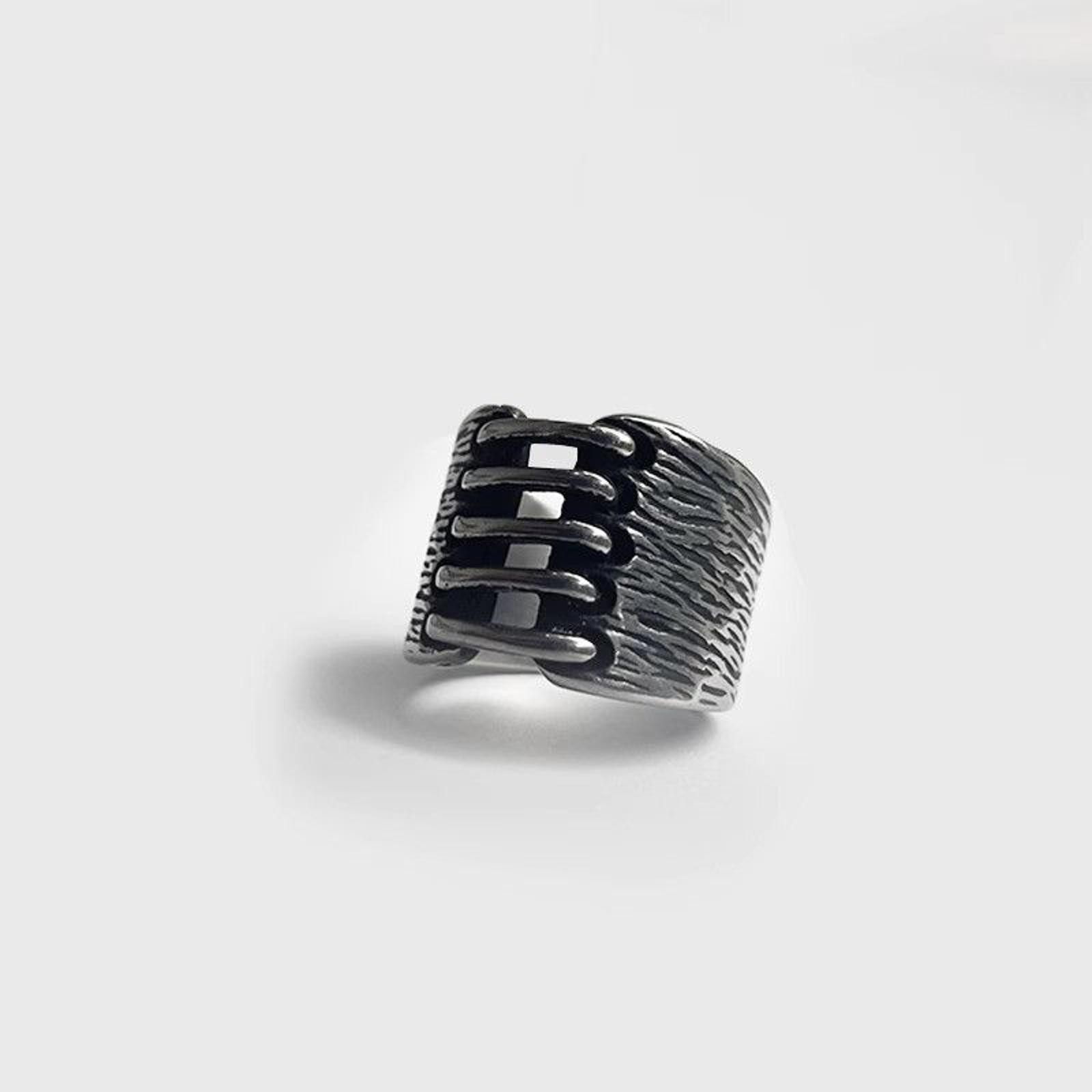 Jewelry Claw - Punk Goth Grunge Chunky Ring Size ONE SIZE - 5 Thumbnail