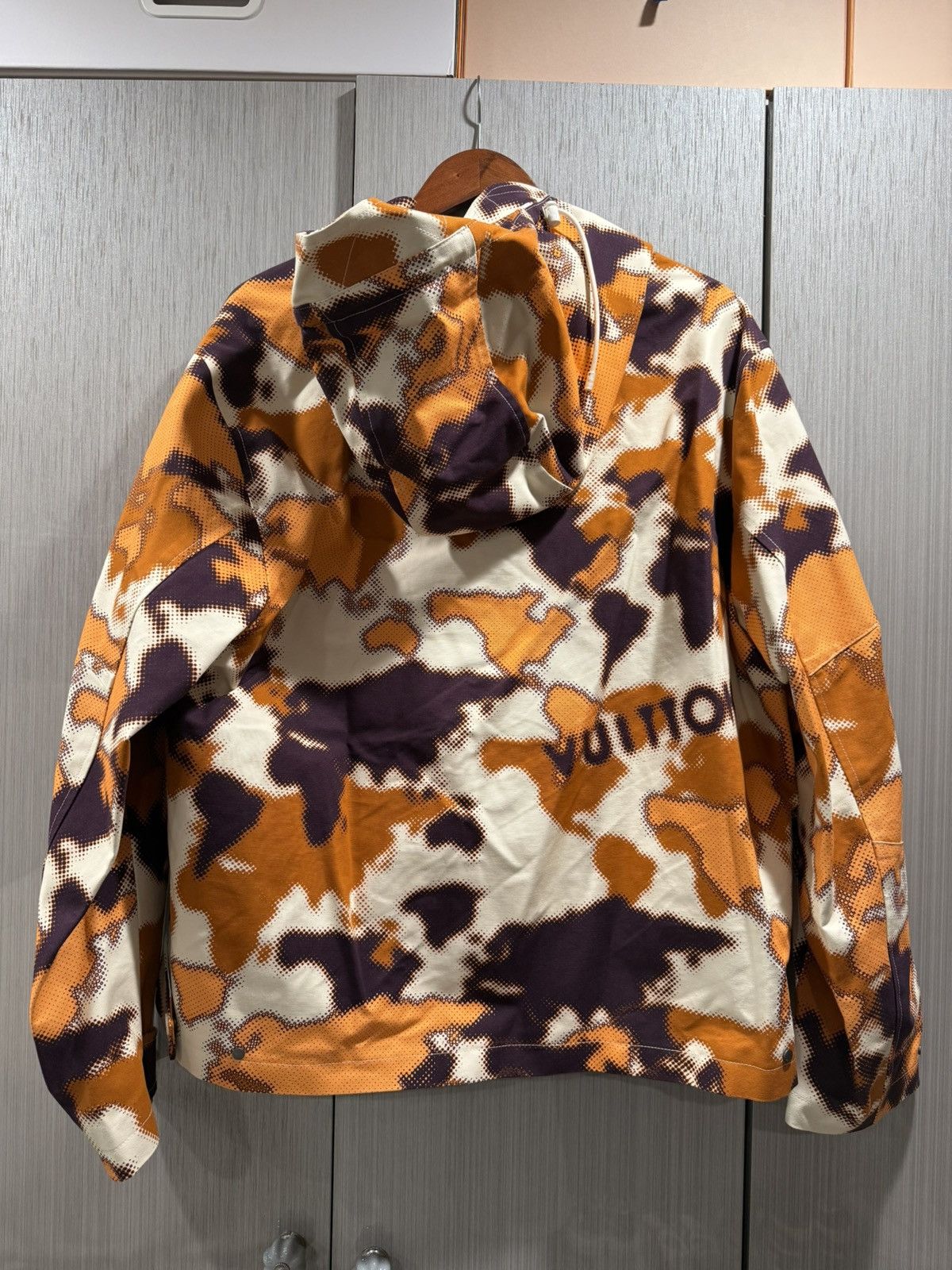 Louis Vuitton Louis Vuitton Heat Map Monogram Camo Hooded Jacket Size US M / EU 48-50 / 2 - 2 Thumbnail