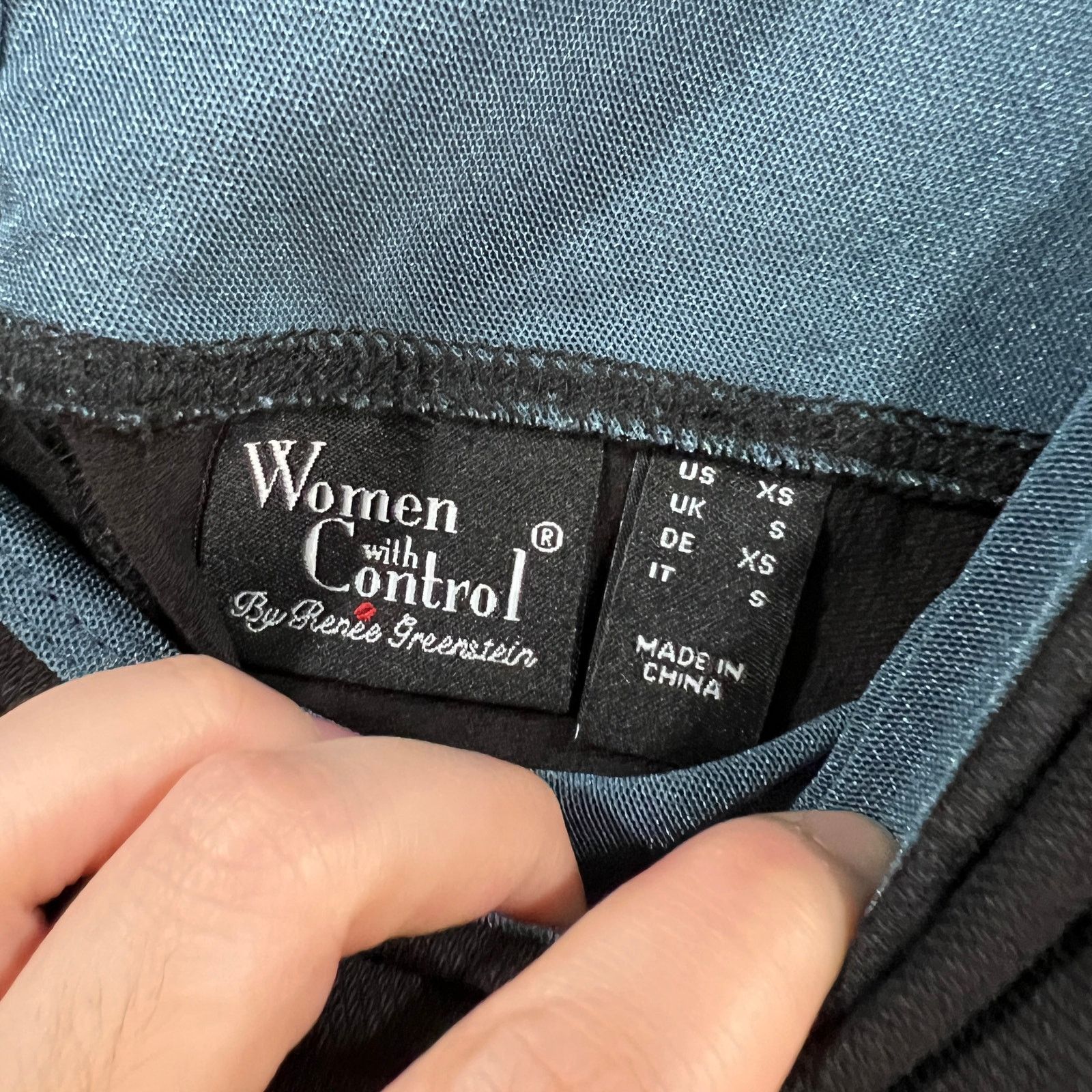Other Women with Control Prime Stretch Denim Shorts Black,X-Small Size 27" / US 4 / IT 40 - 3 Thumbnail