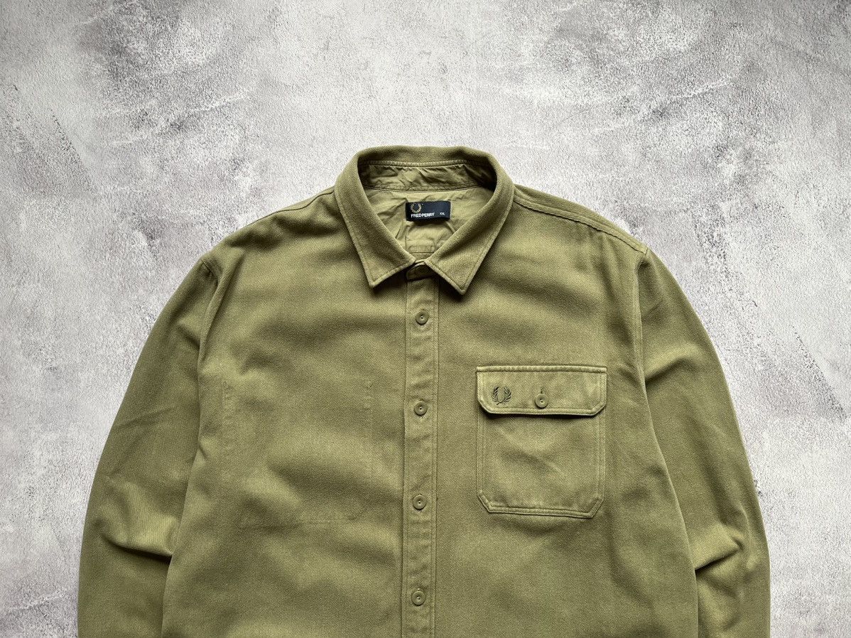 Fred Perry Fred Perry Twill Overshirt Warm Stone Khaki Mens XXL Size US XXL / EU 58 / 5 - 2 Thumbnail