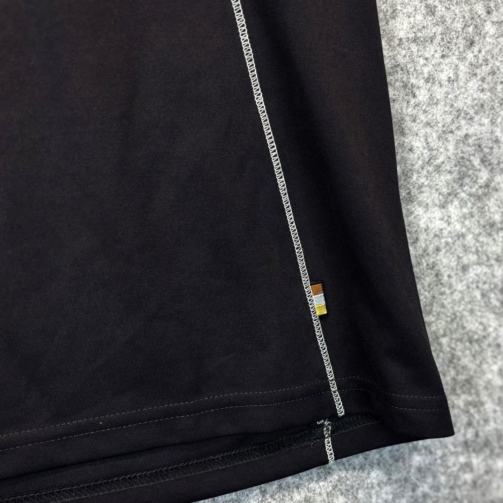 Vintage Craghoppers T Shirt XL mens Black Short Sleeve top X-Large Pre Loved Size US XL / EU 56 / 4 - 4 Thumbnail
