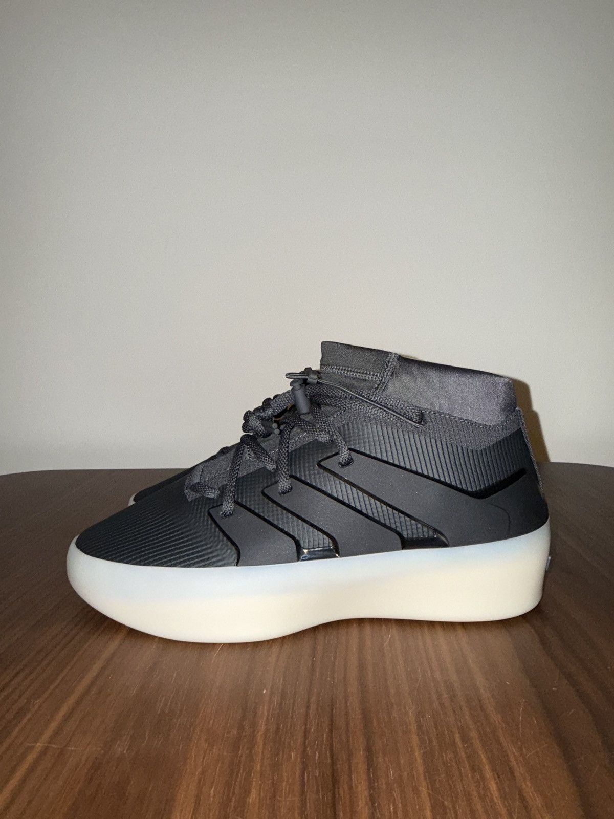 Adidas × Fear of God Fear of God x Adidas Athletics 1 Basketball Size US 12.5 / EU 45-46 - 3 Thumbnail