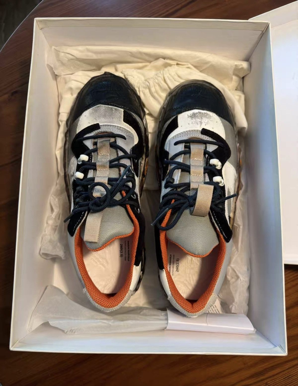 Maison Margiela MAISON MARGIELA Distressed Drip-Sole Sneakers Size US 8 / EU 41 - 2 Thumbnail