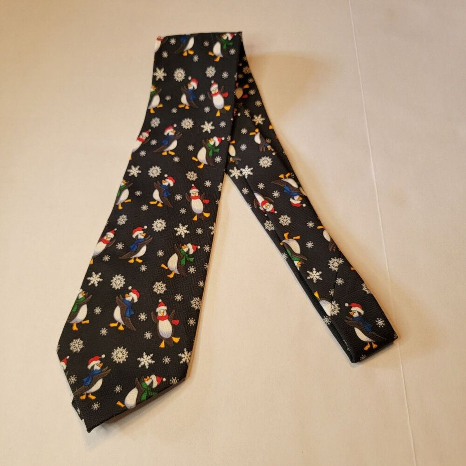 Other Penguins Christmas Tie (no brand) Black w/Snowflakes Size ONE SIZE - 3 Thumbnail